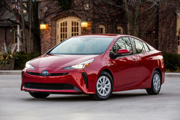 Research 2020
                  TOYOTA PRIUS pictures, prices and reviews