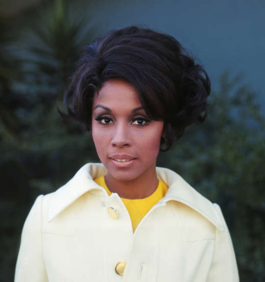 Diahann Carroll Pioneering Actress On Julia And Dynasty Dies