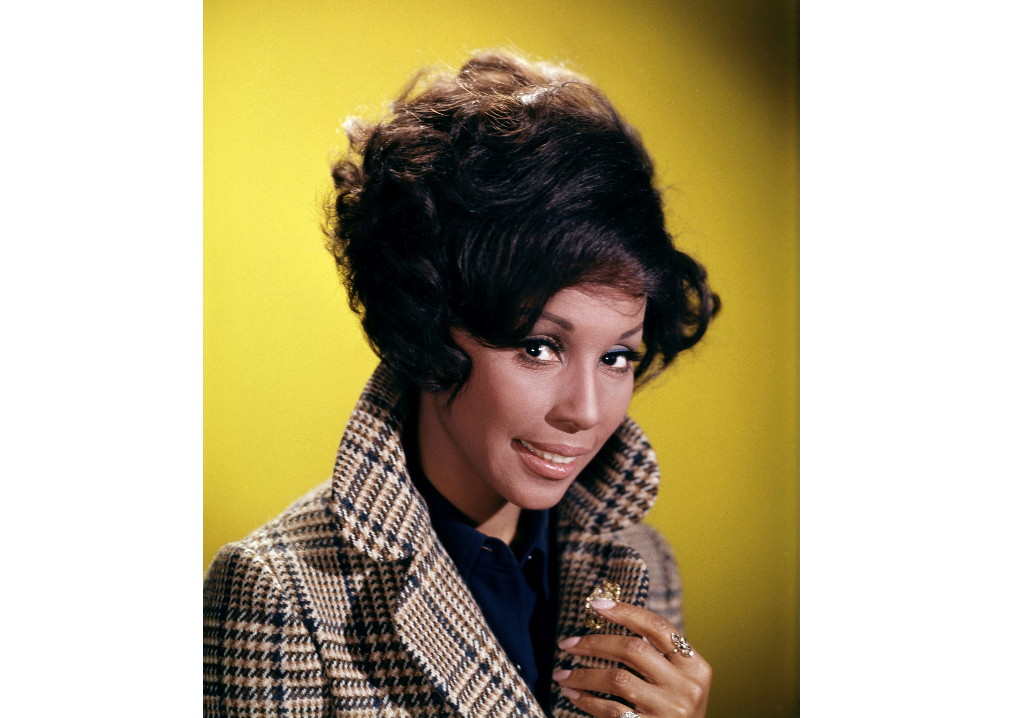 Diahann Carroll Pioneering Actress On Julia And Dynasty Dies