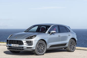 Research 2020
                  Porsche Macan pictures, prices and reviews