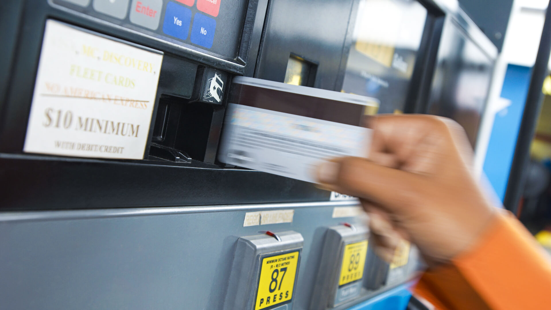 summer-gas-prices-how-to-save-money-at-the-pump