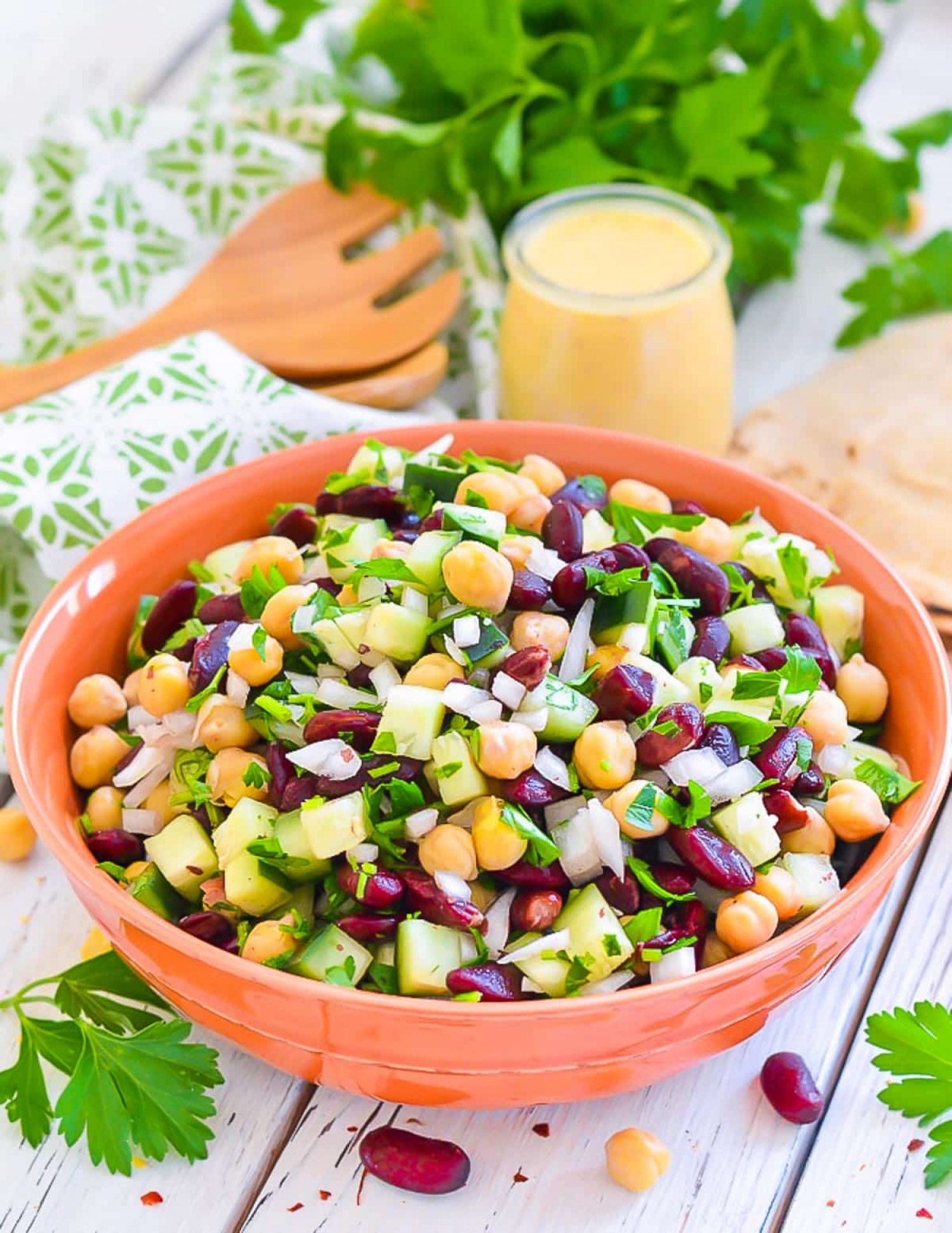 <p>Refreshing, tangy and easy to throw together, this kidney bean salad also includes chickpeas for extra protein and fiber. Tossed in a simple lemon dressing, it's ready in just 10 minutes—perfect for your weekly meal prep for light and healthy lunches. <a href="https://avirtualvegan.com/kidney-bean-salad-lemon-parsley/" rel="noopener">Get the recipe here.</a></p>