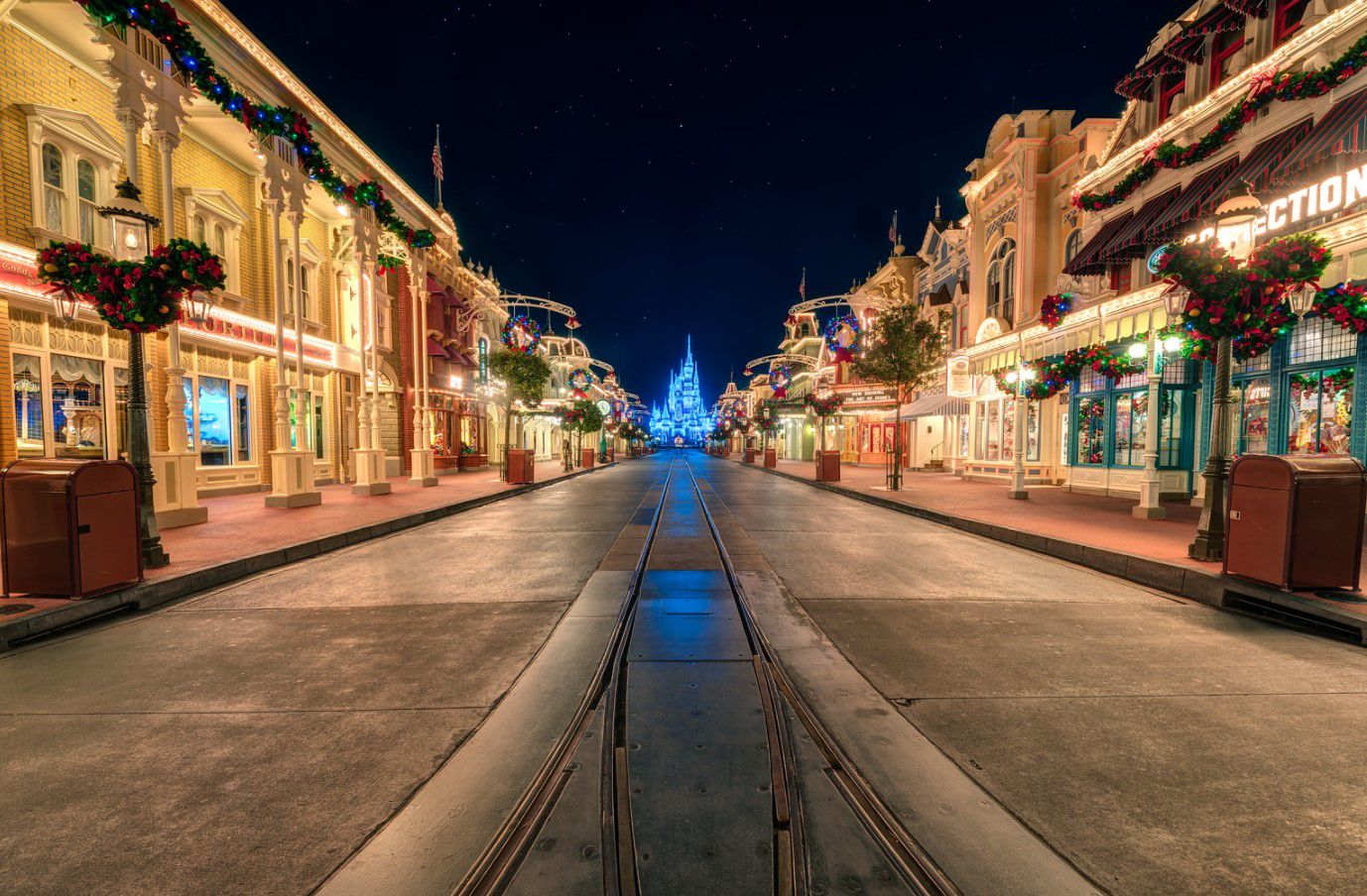 Main street. Main Street USA (Главная дорога США). Главная улица, США (main Street, USA. Main Street (Главная улица) Галена. Мэйн стрит.