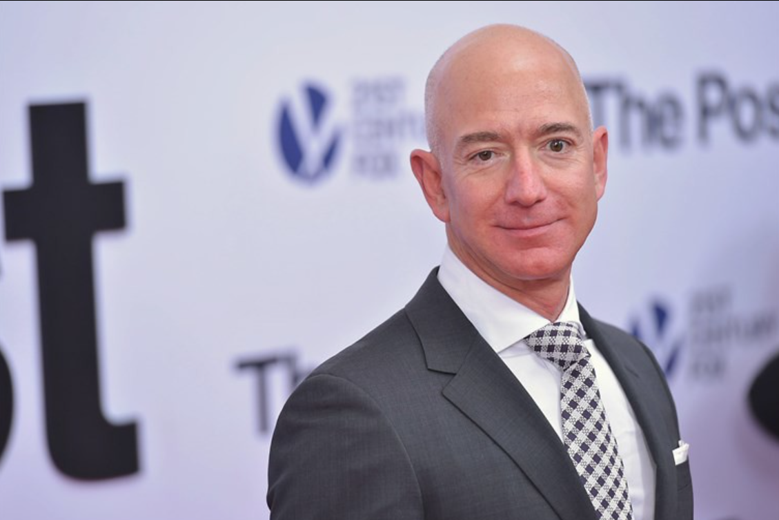 Jeff Bezos Geser Posisi Elon Musk, Kembali Jadi Orang Terkaya Di Dunia