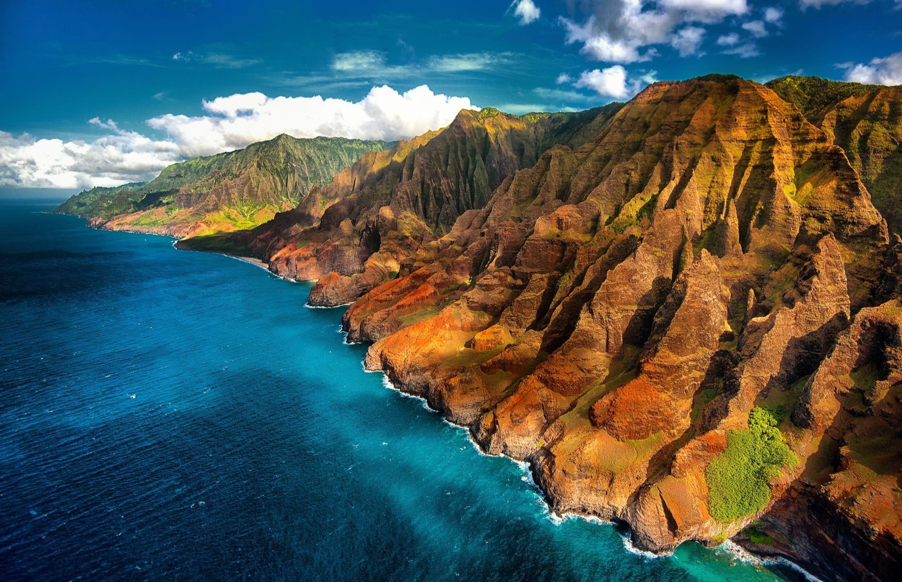 <p>We're not sure about you but we've never seen anything more incredible than the Nā Pali Coast in Hawaii. This dazzling shoreline is punctuated by razor-sharp sea cliffs, delicate winding valleys and cascading waterfalls. If the eye-catching area reminds you of another age when dinosaurs ruled the world, it's no wonder – the coast was the backdrop for sci-fi classic <em>The Lost World: Jurassic Park</em>.</p>  <p><a href="https://www.loveexploring.com/galleries/108269/incredible-landscapes-you-wont-believe-exist"><strong>You won't believe these landscapes actually exist</strong></a></p>