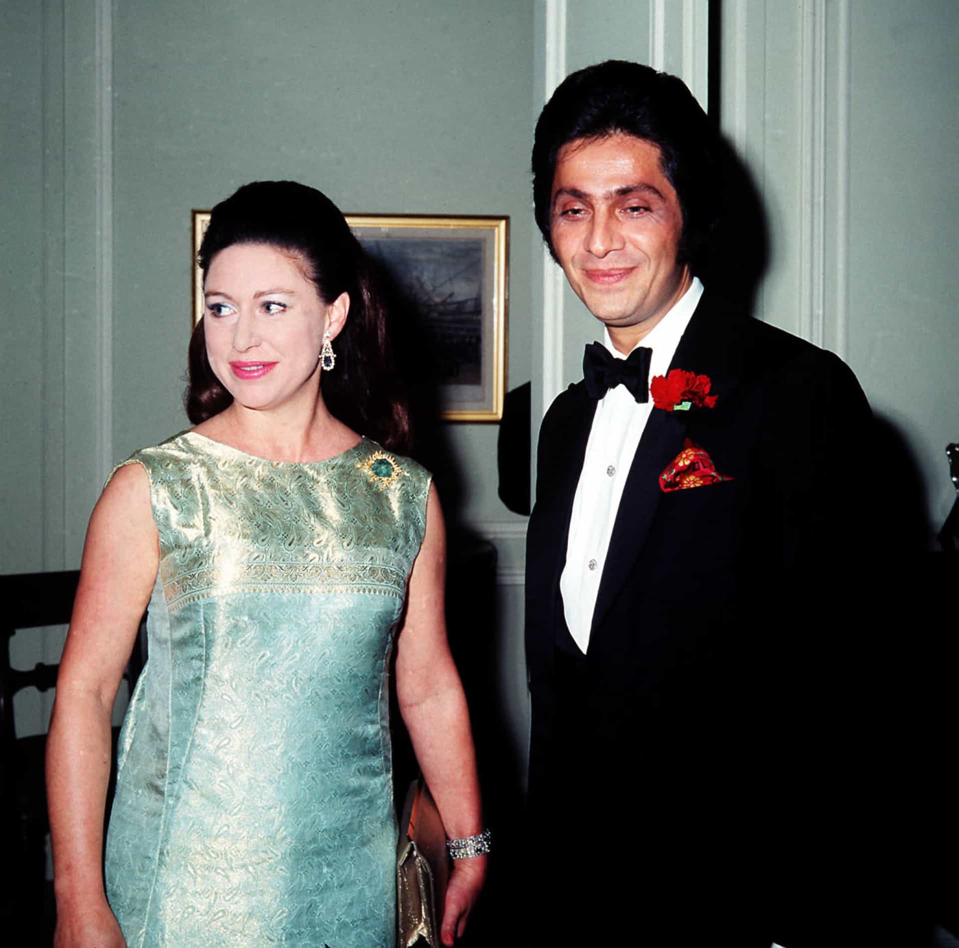 Prinzessin Margaret zusammen mit dem italienischen Modedesigner Valentino im Jahr 1968.