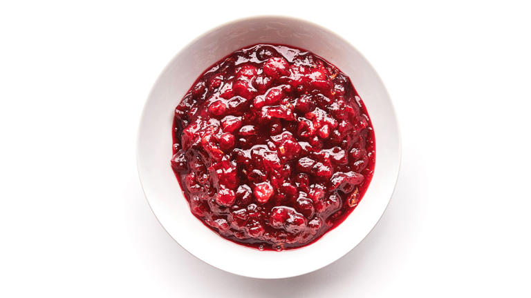 The Easiest Cranberry Sauce Recipe Is Also the Best