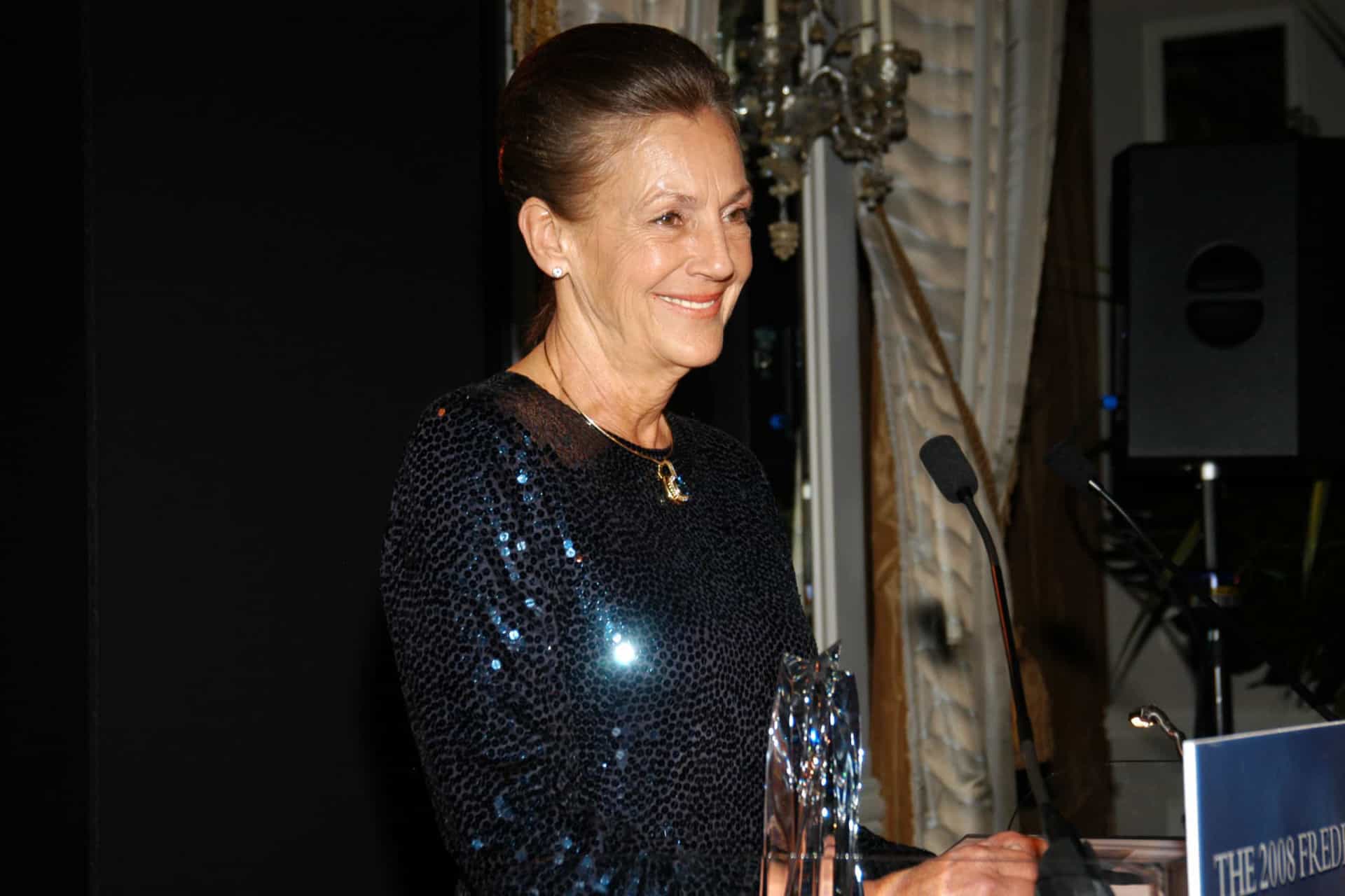 Slide 18 of 30: Heiress to the Walmart fortune, American billionaire Alice Walton may have been born into money, but her Libra tendencies are sure to mean she takes a balanced approach to business decisions.