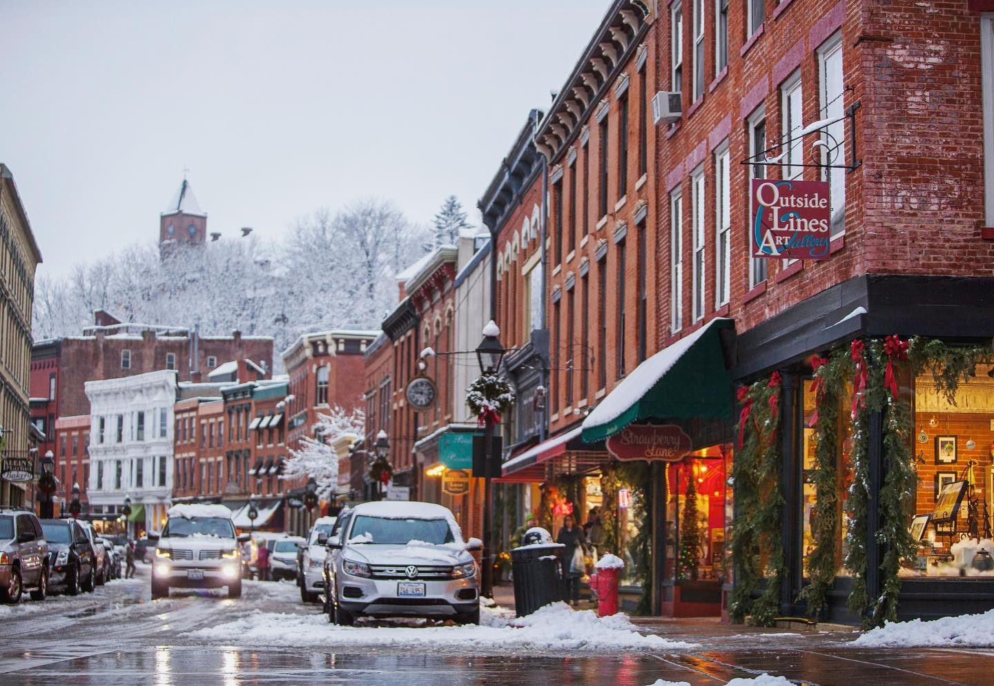 <p><strong>Best for:</strong> Holiday fireworks</p> <p>With its many 19th-century buildings, bed and breakfasts, and antique shops, Galena is a cozy spot for an old-fashioned, small-town Christmas. Set among the snow-covered farmland of northern Illinois, the town's charming Main Street gets all decked out for the season. The festivities begin with "Holiday Fire in the Sky," a fireworks display over the Galena River. See 5,000 candles along streets, stairs, and sidewalks during the "Night of the Luminarios and Living Windows," in which storefronts show off amazing window displays and offer extended hours. Revelers can also enjoy carolers singing the <a href="https://www.rd.com/list/best-christmas-songs/">best Christmas songs</a> from the Grant Park gazebo.</p> <p>Galena boasts many well-appointed B&Bs, but the Aldrich Guest House one stands out for its amazing location just a few blocks from Grant Park, as well as scrumptious breakfasts and comfortable rooms. Elegant yet simply decorated, it's the perfect spot for a cozy holiday away from the crowds.</p> <p class="listicle-page__cta-button-shop"><a class="shop-btn" href="https://www.tripadvisor.com/Hotel_Review-g36022-d560928-Reviews-Aldrich_Guest_House-Galena_Illinois.html">Book Now</a></p>