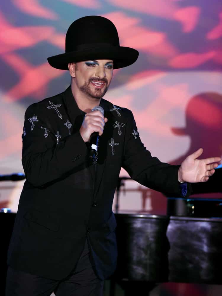 Slide 37 of 61: In 2008, the singer was denied a visa to enter the US because of a trial he was facing back in the UK, as reported by The Telegraph.