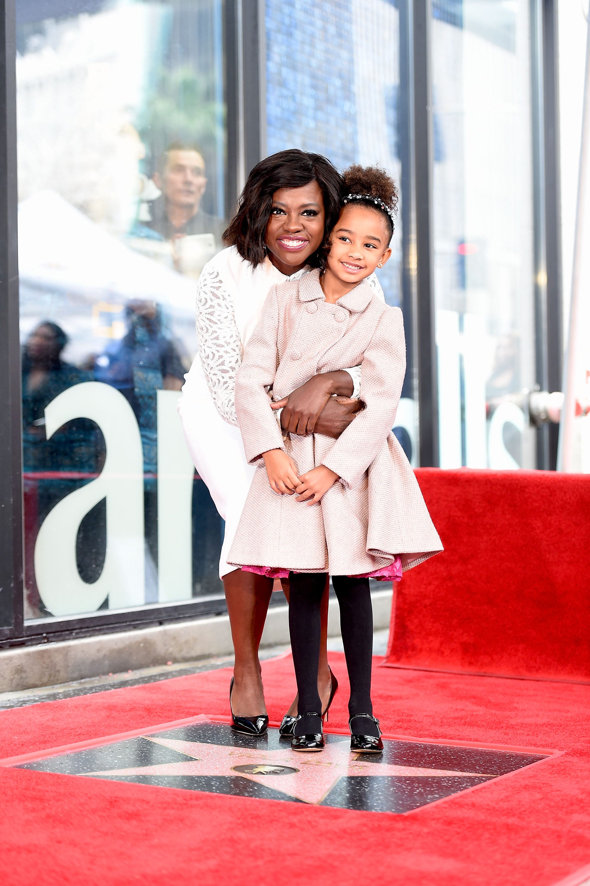 Viola Davis and her daughter Genesis are adorable at her ceremony in January 2017.