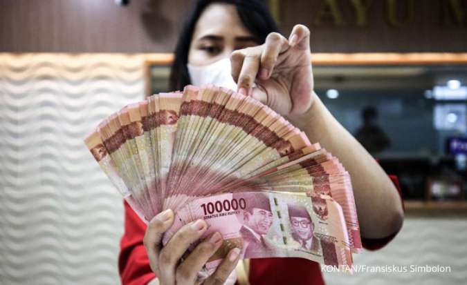 Bertenaga, Rupiah Spot Dibuka Menguat Ke Rp 15.980 Per Dolar AS Pada ...