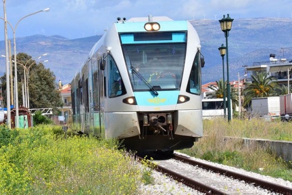 θεσσαλία: στα 463 εκατ. ευρώ το κόστος της πλήρους αποκατάστασης του σιδηροδρομικού δικτύου
