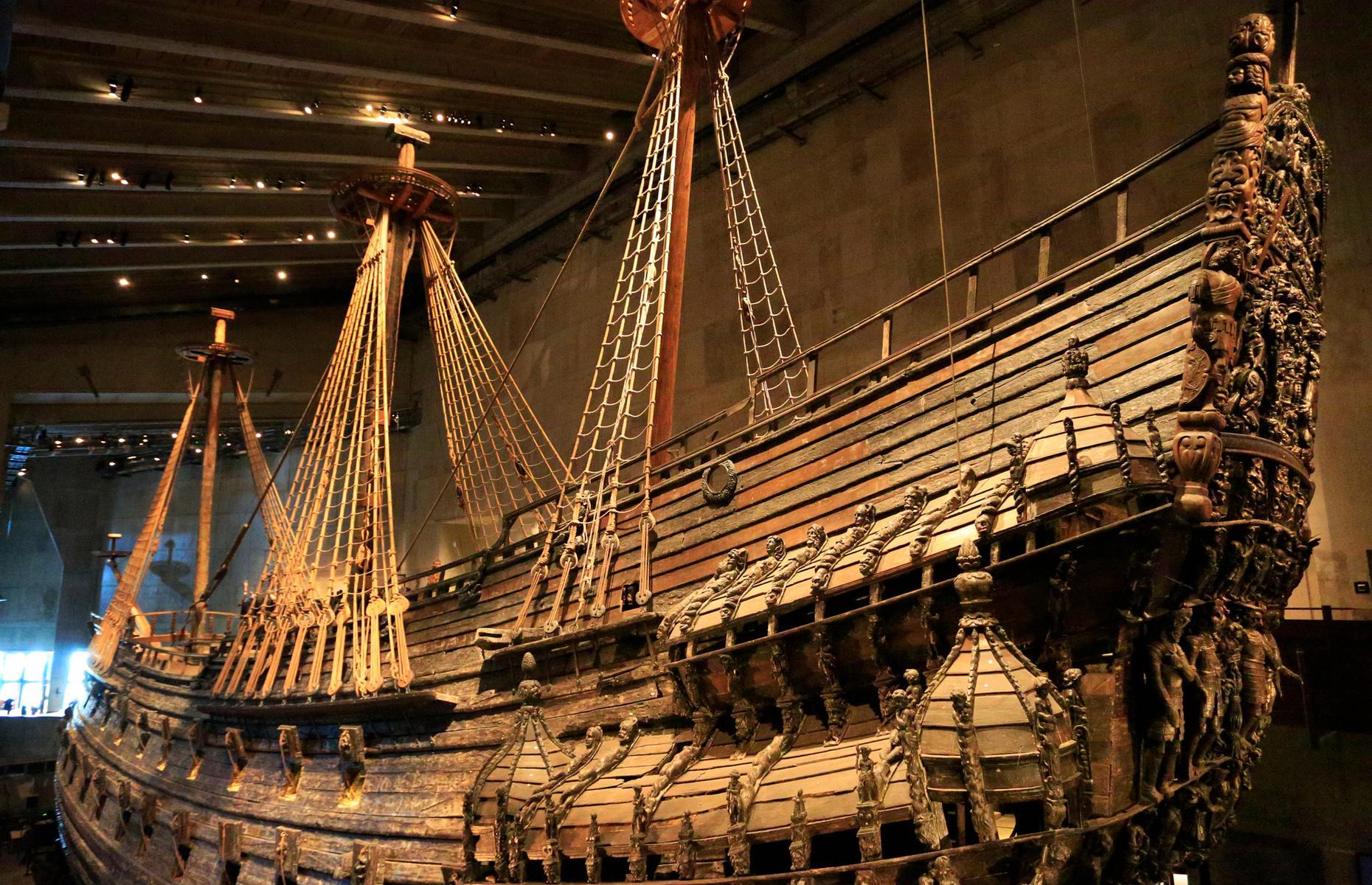 From The Titanic To The Mayflower, These Are The Most Important Ships