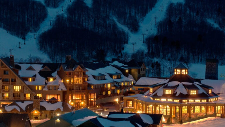 One Of The Best Ski Resorts In The U.S. And Canada Is In Vermont ...