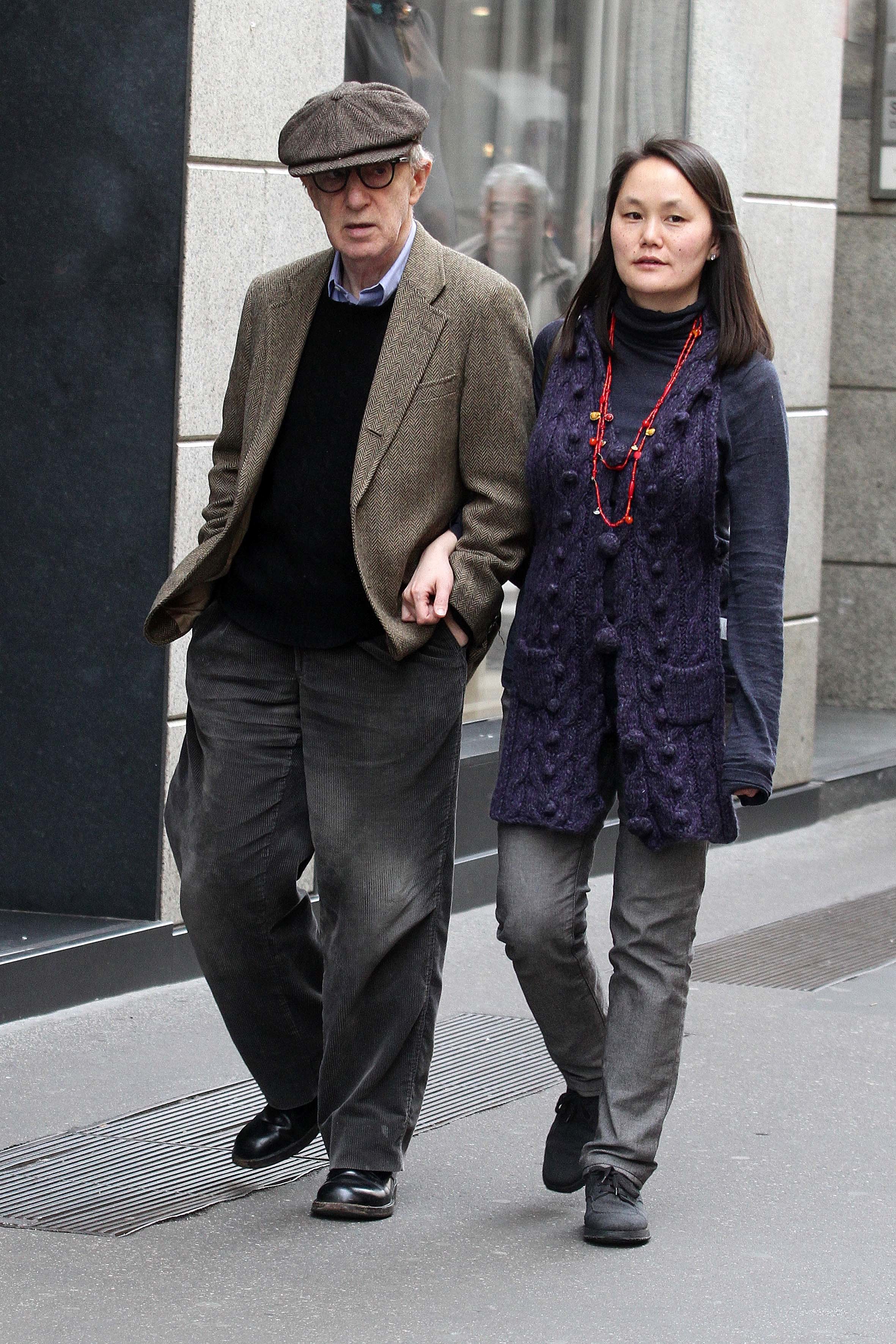 <p><a href="https://www.wonderwall.com/celebrity/profiles/overview/woody-allen-810.article">Woody Allen</a>'s affair with Soon-Yi Previn gained international attention in 1992 -- but not just because of his celebrity status or the 34-year age difference between him and his love. No, their hookup made headlines because Woody had been in a long-term relationship with Soon-Yi's adoptive mother, Mia Farrow. Woody married Soon-Yi in December 1997 and they now have two adopted daughters.</p>
