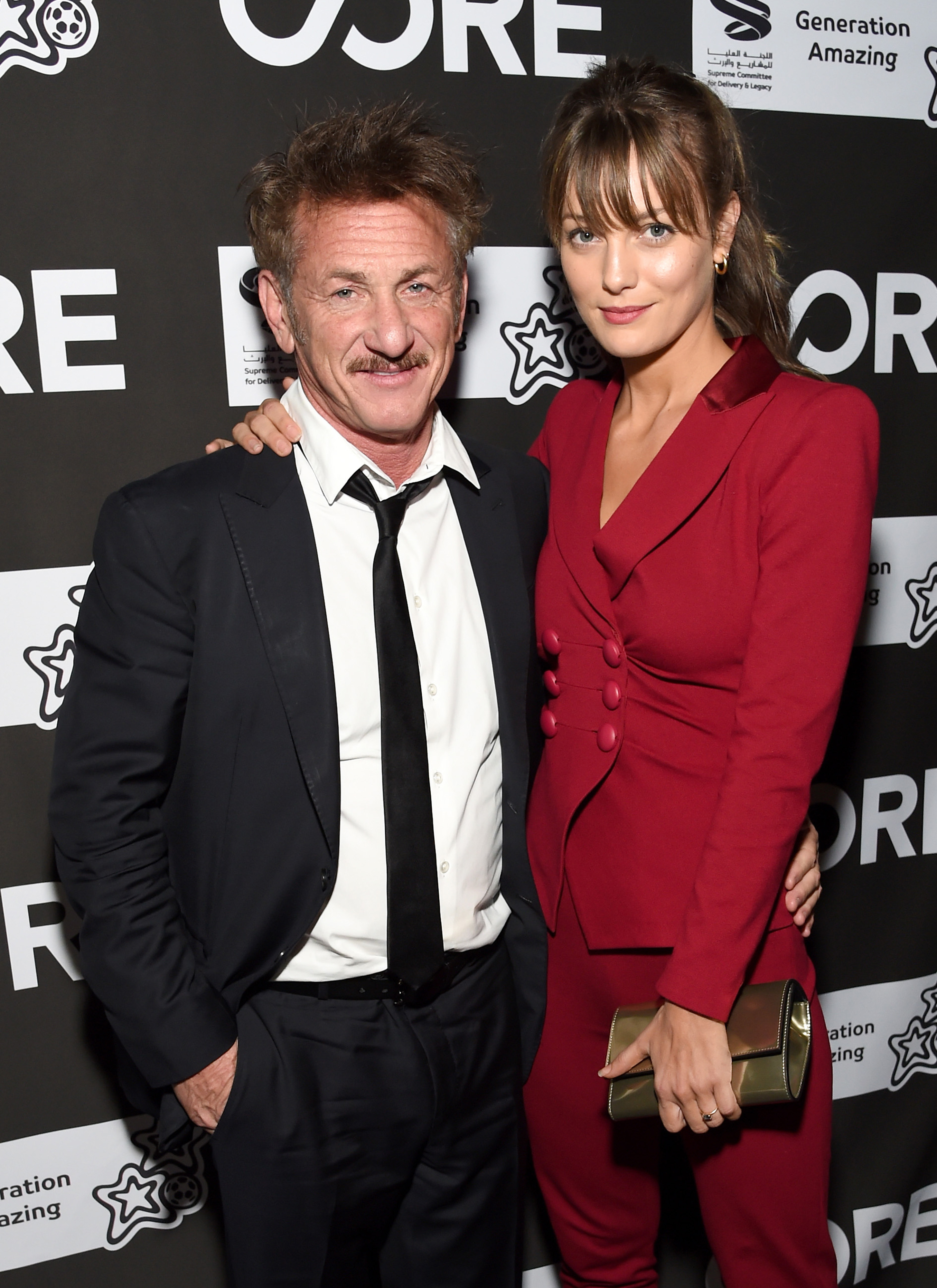 <p>In October 2016, the world learned that actor-activist <a href="https://www.wonderwall.com/celebrity/profiles/overview/sean-penn-398.article">Sean Penn</a>, then 56, was romancing actress Leila George, then 24, when they were photographed sharing some PDA in the ocean. More than three years later in January 2020, the couple -- who have nearly 32 years between them -- made their official solo <a href="https://www.wonderwall.com/celebrity/couples/celeb-couples-red-carpet-debuts-hollywood-duos-announced-relationship-3020215.gallery">red carpet debut as a couple</a> at an event for his CORE charity, and six months after that, they <a href="https://www.wonderwall.com/news/sean-penn-59-quietly-marries-girlfriend-28-report-370910.article">tied the knot</a> in July 2020, Sean confirmed days later. (Sean, by the way, is only a year younger than Leila's father, actor Vincent D'Onofrio, and just a few months younger than her mother, actress Greta Scacchi.) But it didn't last: Leila filed for divorce in October 2021 after just 14 months of marriage.</p>