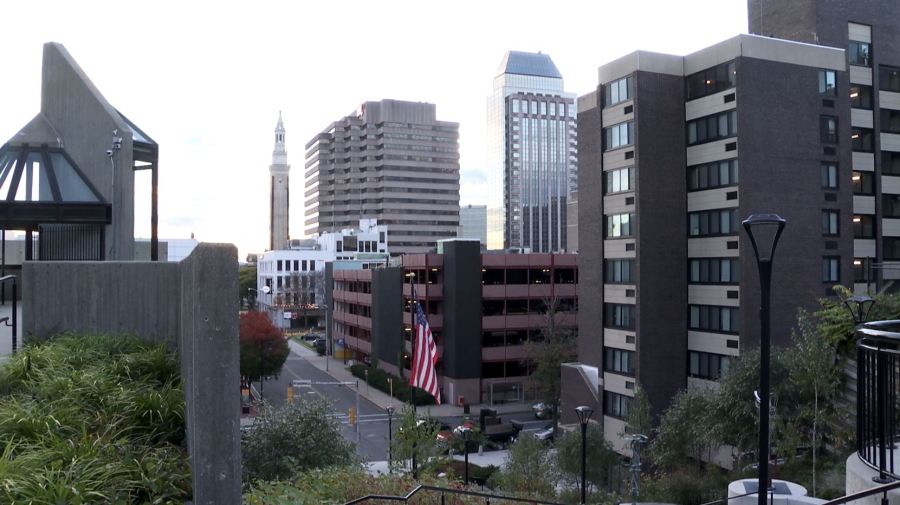 Springfield opens new downtown parking garage with over 800 spaces