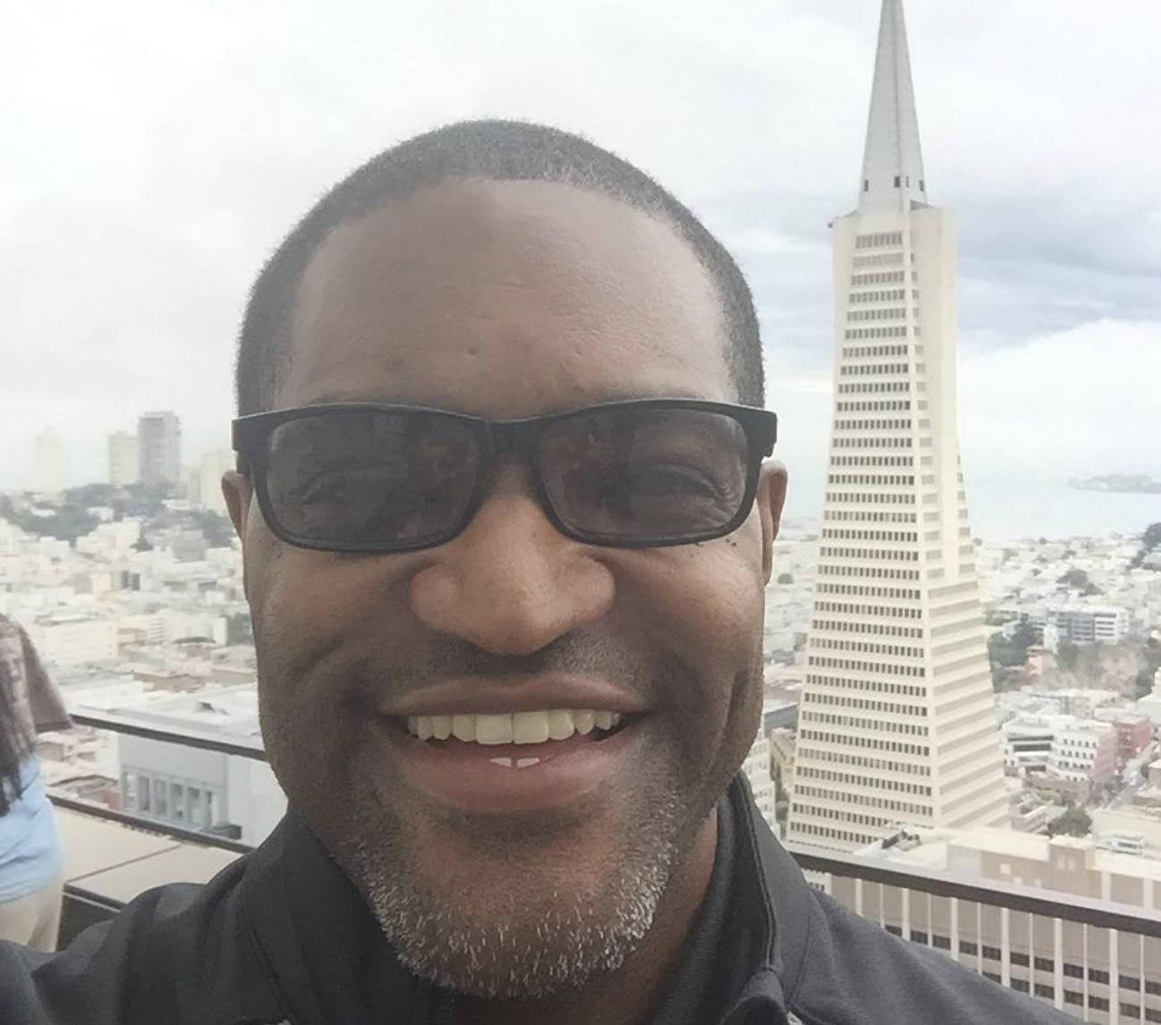 <p>On Jan. 27, news outlets reported that NBA reporter and analyst Sekou Smith, who covered the league for decades, had died from COVID-19 at 48. "We are all heartbroken over Sekou's tragic passing," read a statement from Turner Sports, which operates NBA TV and NBA.com -- where Sekou worked for the last decade-plus. "His commitment to journalism and the basketball community was immense and we will miss his warm, engaging personality."</p>