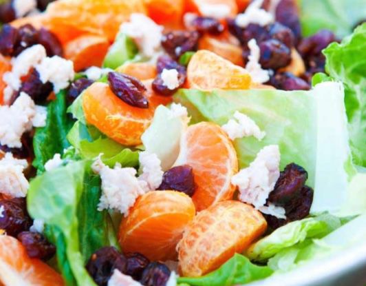 19+ Light, Fresh Salad Recipes For Spring