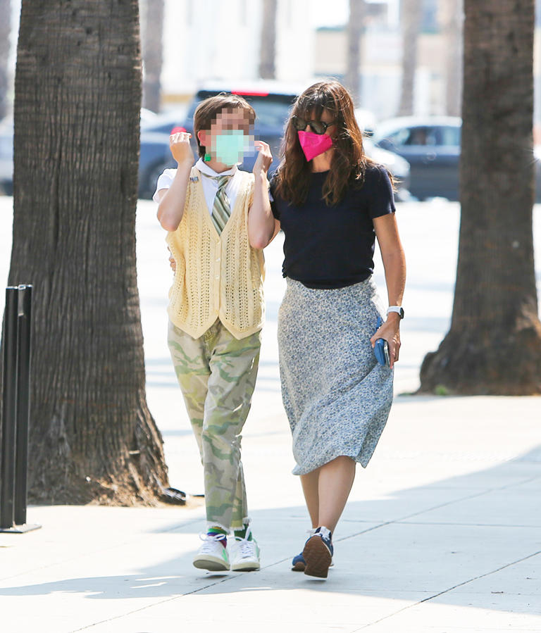 Jennifer Garner and daughter Seraphina Affleck step out for a shopping day at Big 5 Sporting Goods in Santa Monica, Calif. on Aug. 23, 2021. The mother-daughter duo dressed fairly casual for the outing.