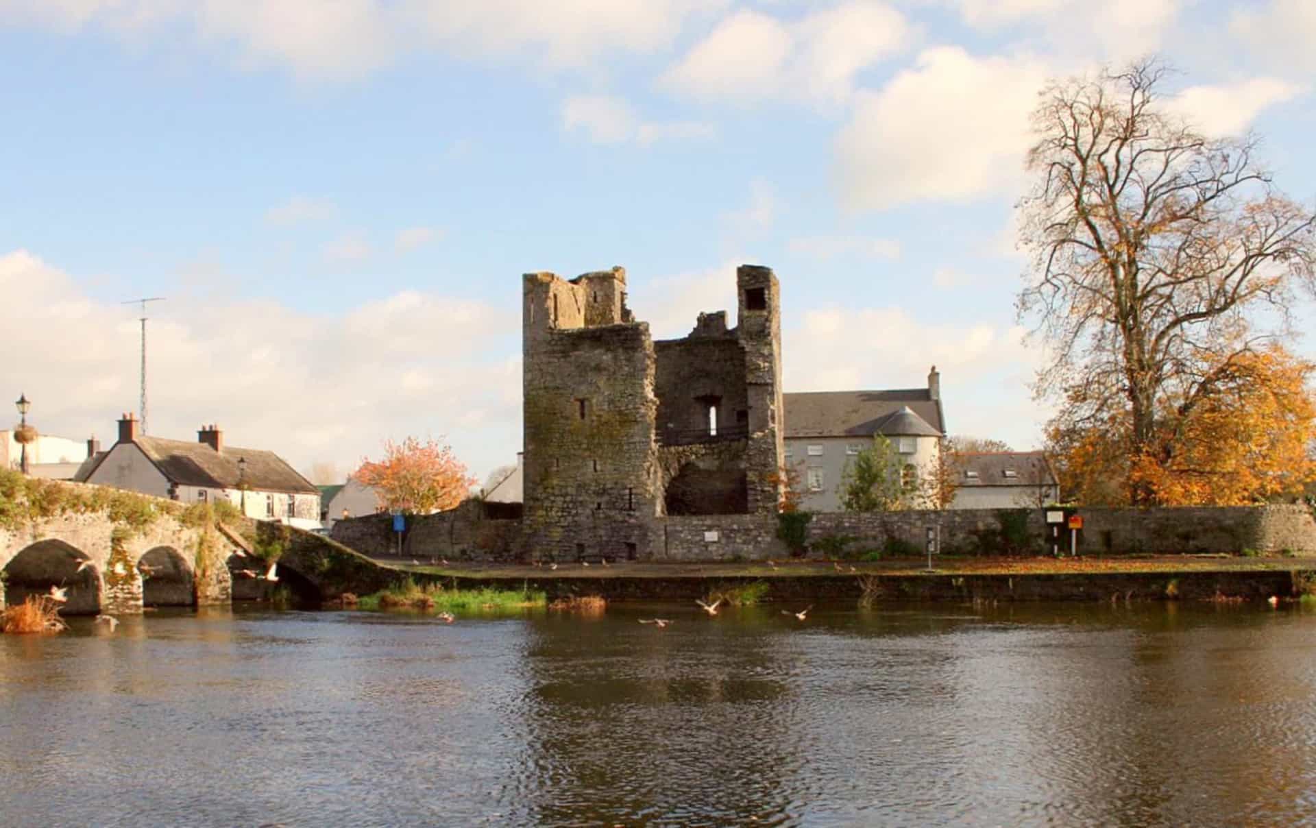 <p>The ruins of the landmark Black Castle, one of Ireland's earliest Norman strongholds, loom over the Barrow river and serve as a reminder of Leighlinbridge's past as a military center for all of Leinster province.</p>