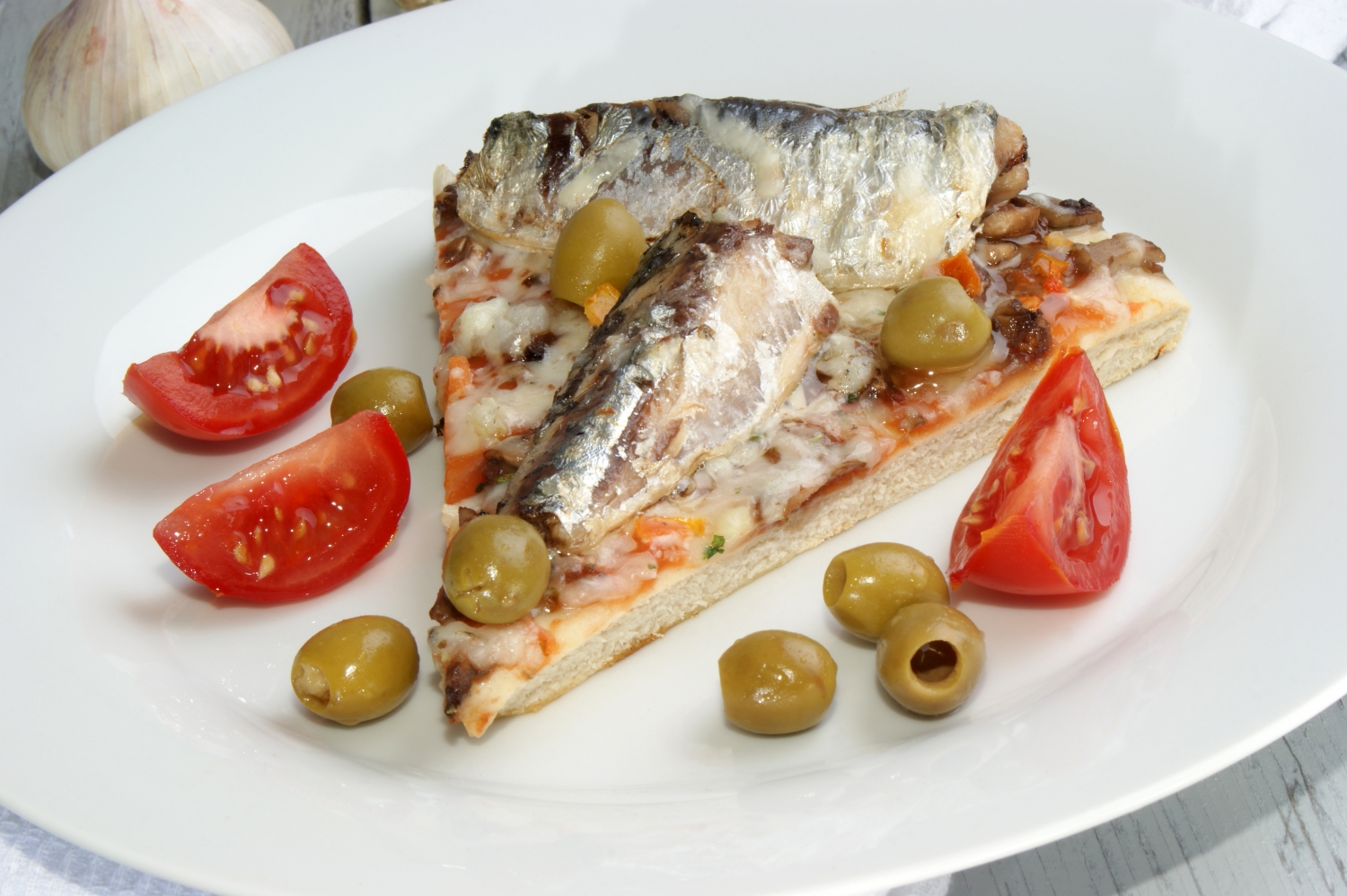 10 receitas baratas e fáceis para fazer com uma lata de sardinha