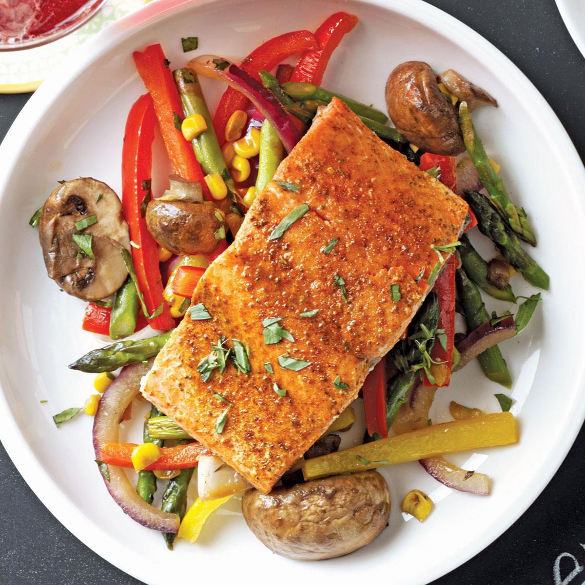 74 Low-Calorie Dinner Recipes Ready in 30 Minutes