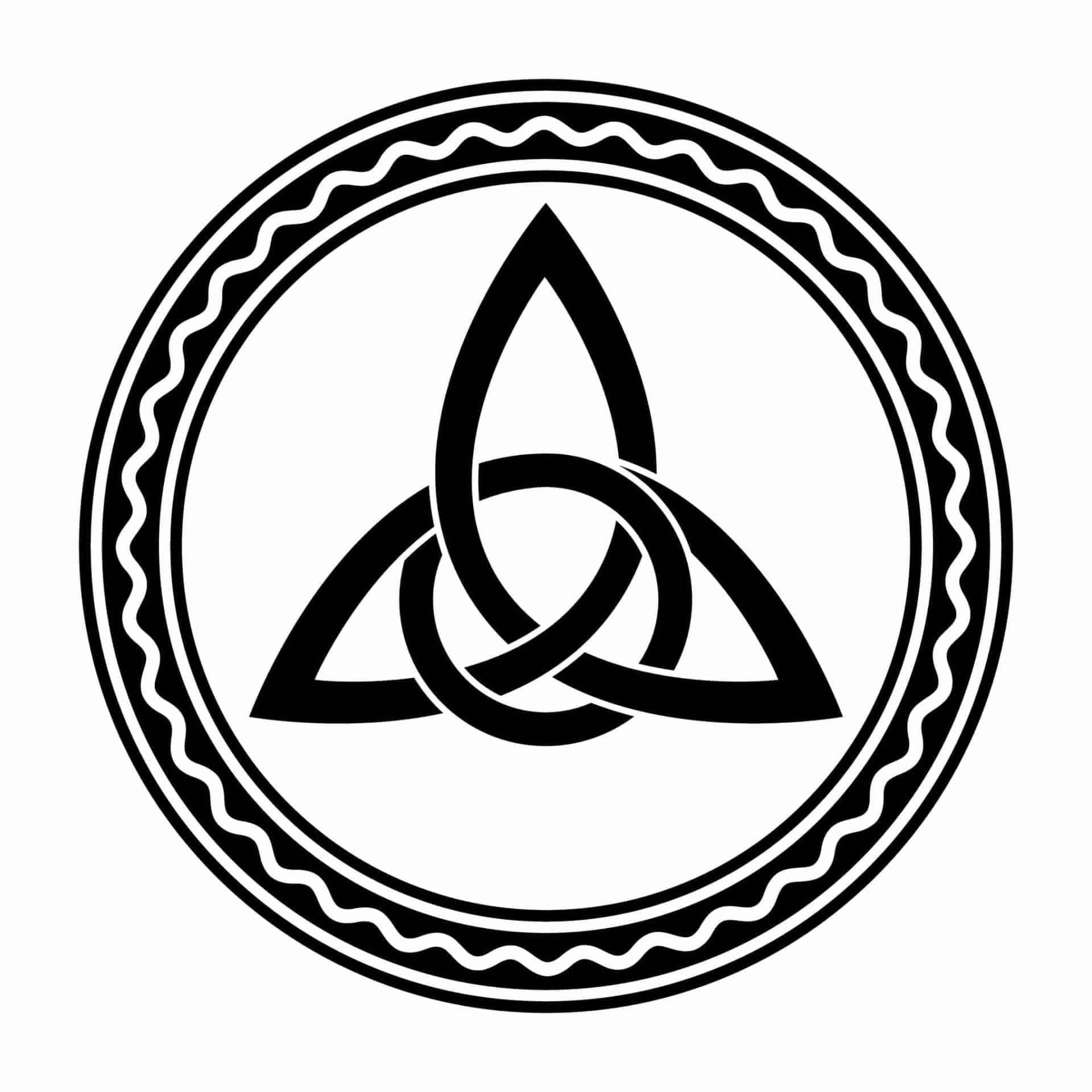 Slide 13 de 31: A Triquetra, também conhecida como Nó Celta, é comumente associada ao paganismo, mas também foi adotada pelo Cristianismo, especialmente durante o Renascimento Celta do século XIX.