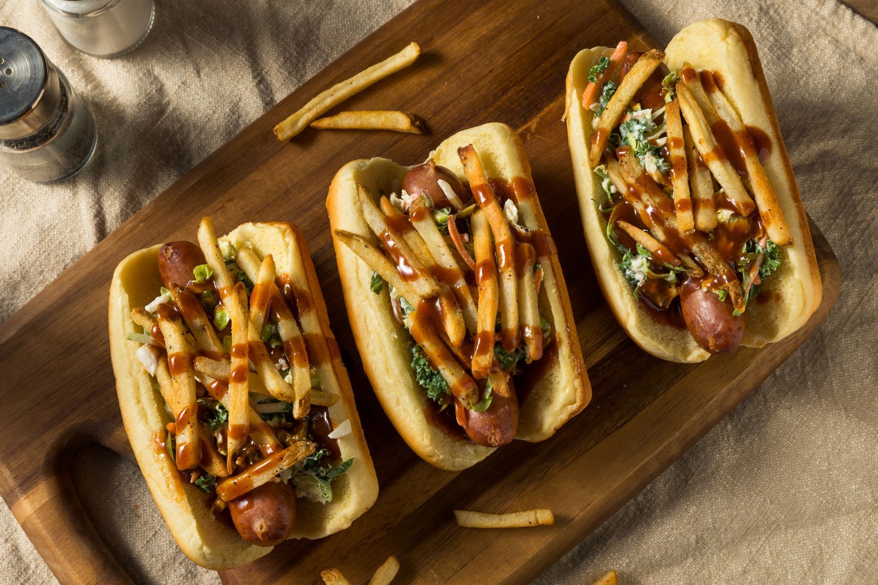<p>Instead of ordering fries on the side, why not simply put them <em>in</em> your hot dog? This Belgian specialty is also known as a “<a href="https://www.ricardocuisine.com/en/recipes/7120-merguez-hot-dogs">mitraillette</a>” (machine gun).</p>