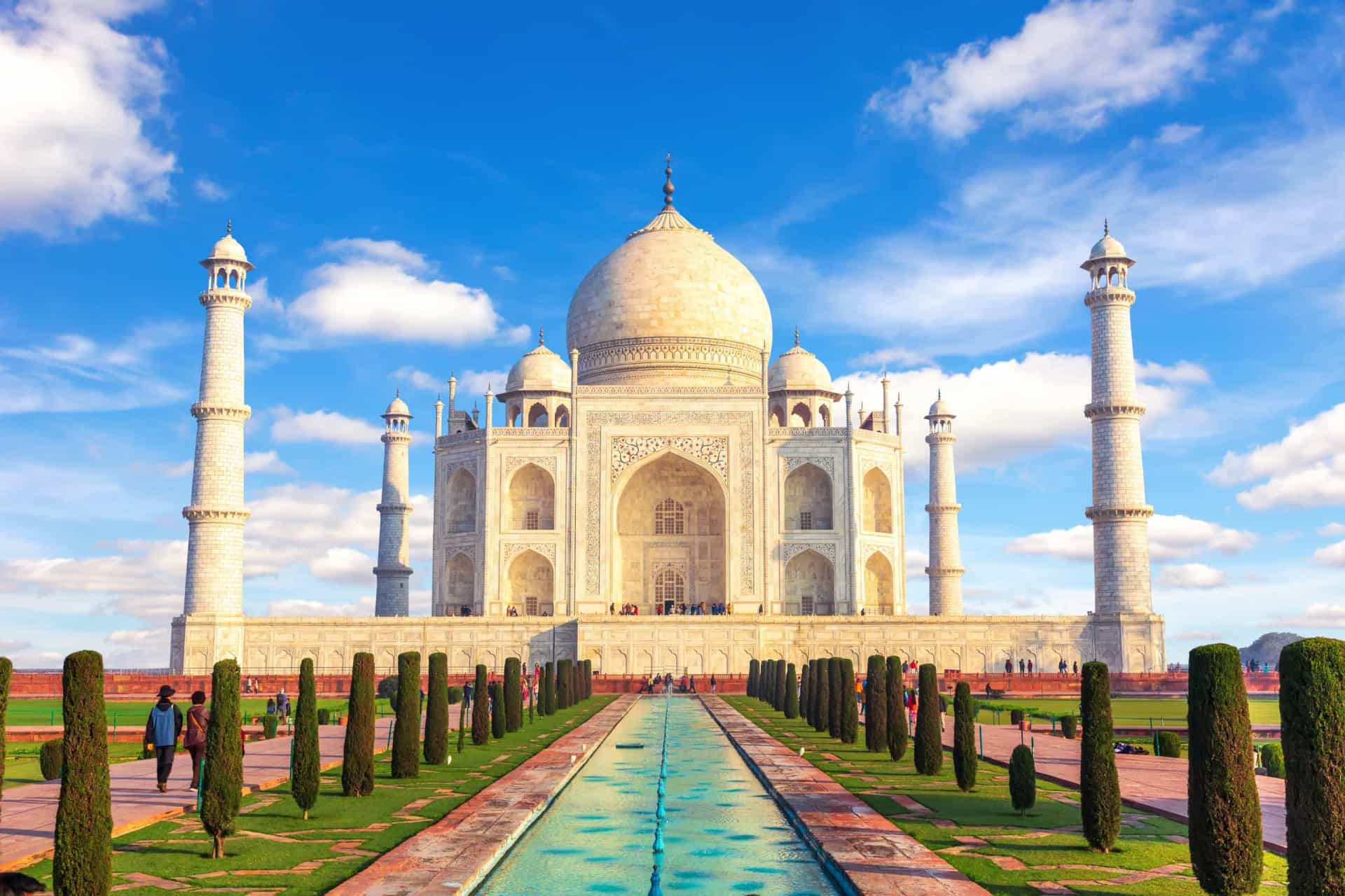 <p>Attracted to love and beauty, a Leo will truly appreciate the Taj Mahal, not only for its greatness but also for its history. Built as a monument of love by Emperor Shah Jahan in memory of his wife Mumtaz Mahal, it will make a Leo crave a great romantic gesture.</p>
