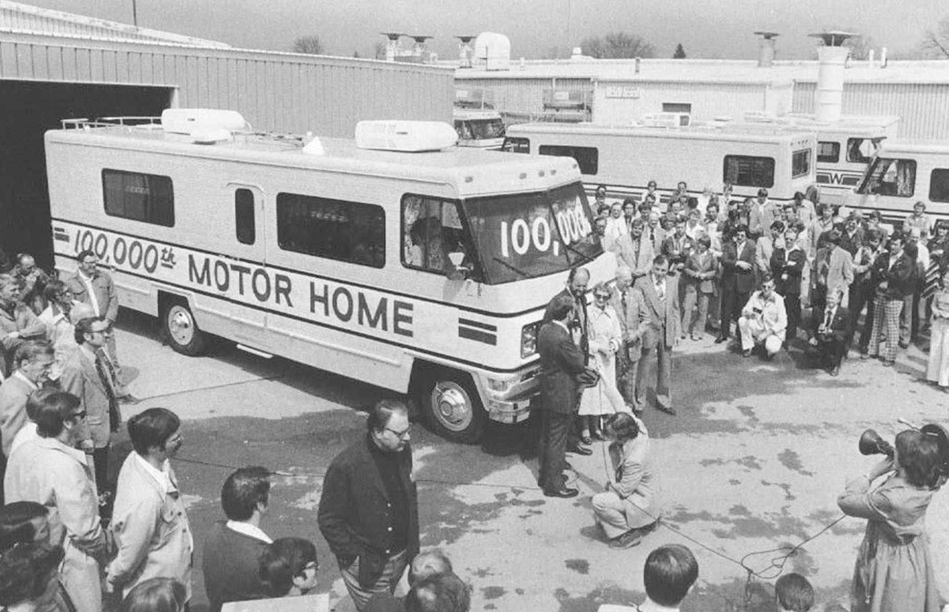 Winnebago remained a titan of the RV industry through the 1970s. In this decade, the company celebrated the sale of its 100,000th motorhome, showing that the RV had well and truly entered the mainstream. Winnebago celebrate the milestone in this 1977 photograph.