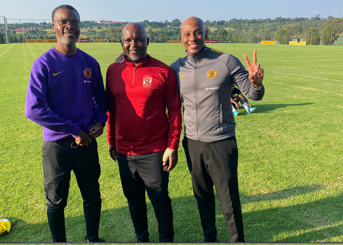 kaizer chiefs: the plan is for pitso mosimane to replace cavin johnson