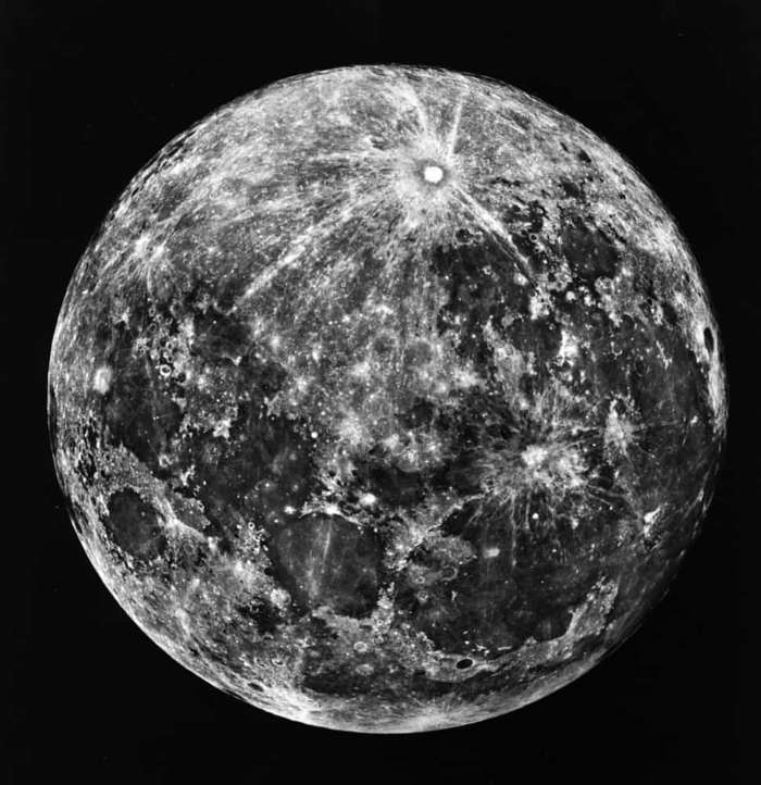 10 de 39 Fotos na Galeria: No final da década de 1950, Washington estabeleceu uma operação secreta para examinar a viabilidade de detonar um dispositivo nuclear na superfície da Lua, apenas para demonstrar a capacidade superior das armas americanas. O estudo bizarro recebeu o codinome de Projeto A119.