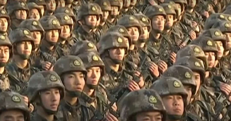 21 de 21 Fotos na Galeria: 1º lugar: China - exército com 2 milhões de militares