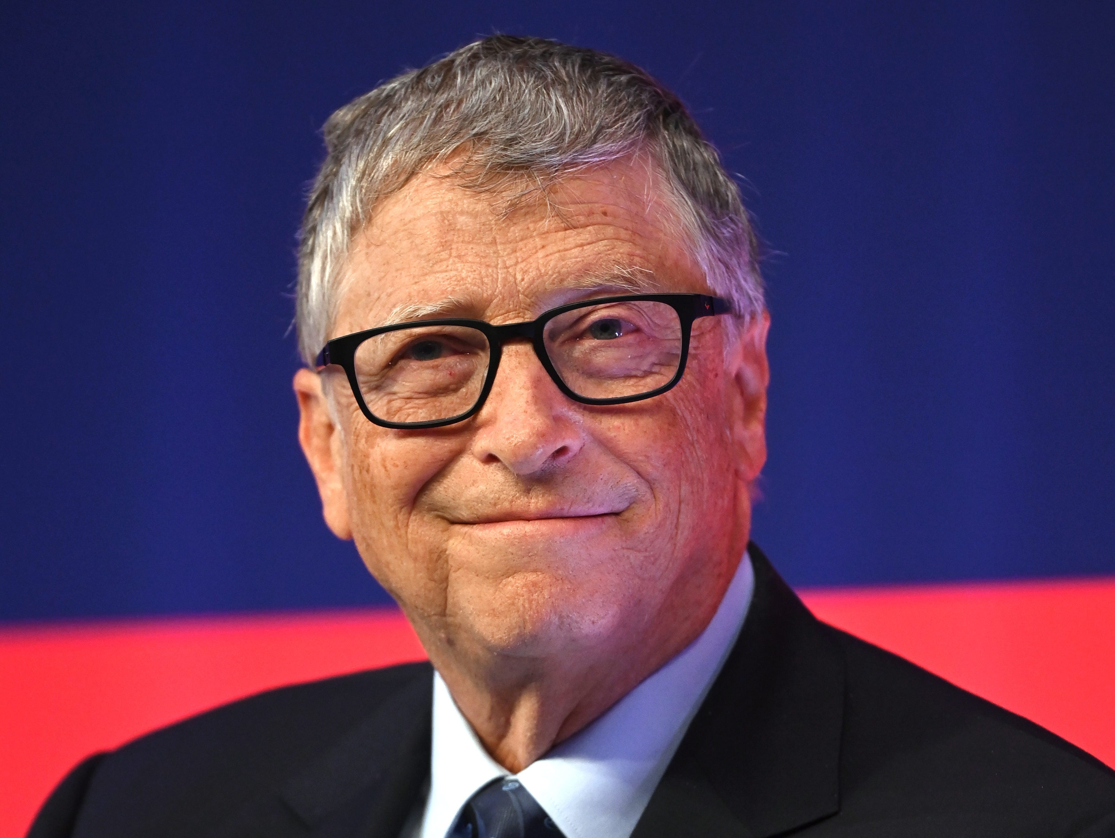 Bill Gates is known to make book recommendations quite often.