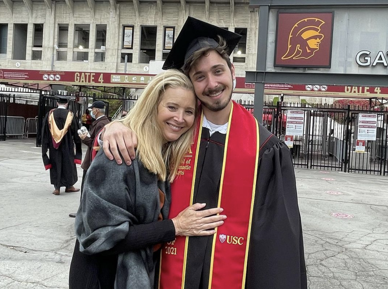 <p><span>Proud mom Lisa Kudrow shared this joyful </span><a href="https://www.instagram.com/p/CO8lObenRCr/">photo </a><span>with her only child, son Julian Stern (who was born in 1998) on his college graduation day in May 2021. Julian -- who </span><a href="https://www.instagram.com/p/CO9KIJBFhm8/"><span>earned a </span>bachelor</a> of fine arts, cinematic arts and film and television production -- <span>is following in his mom's footsteps and pursuing a career in the entertainment industry: The same month, he revealed on Instagram that his junior year thesis film, </span><a href="https://vimeo.com/375529768">"Mind Made Up,"</a><span> had been selected to compete in the Portland Comedy Film Festival.</span></p>