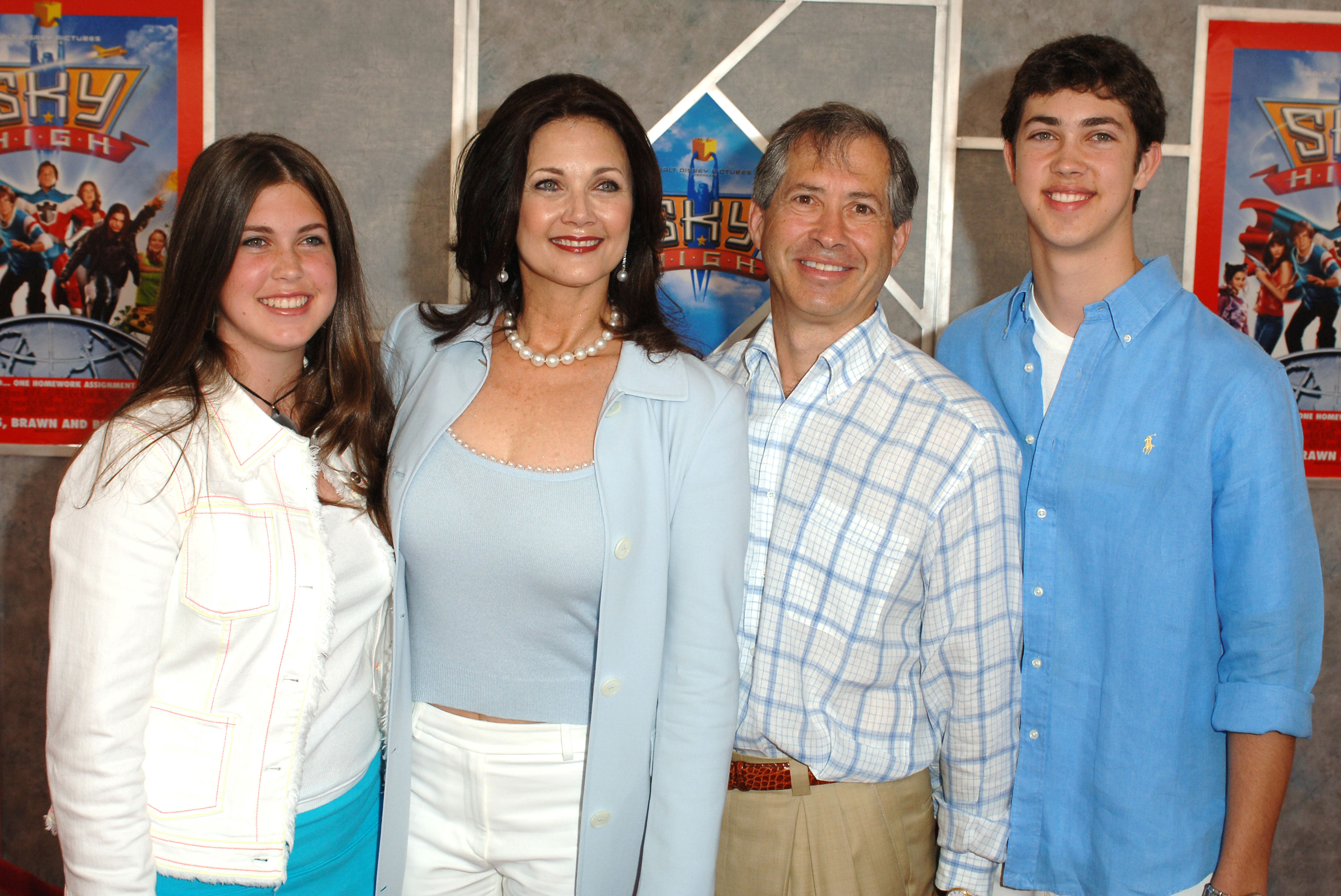 <p>Back in 2005, "Wonder Woman" star Lynda Carter brought her family -- kids Jessica and James Altman (who were just teens at the time) and husband Robert A. Altman, a high-powered Washington D.C. attorney -- to Los Angeles from their home in Maryland to attend the premiere of "Sky High."</p>