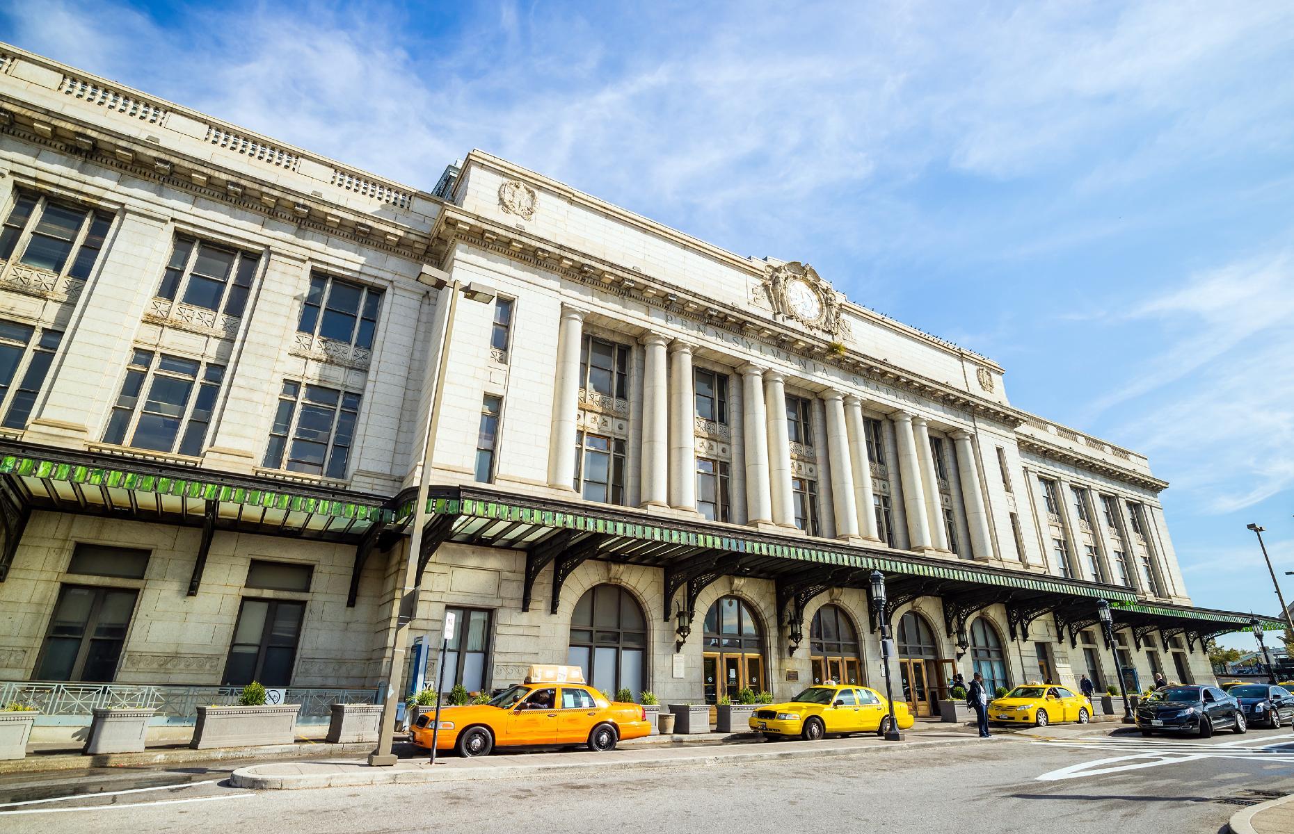 America’s Most Beautiful Train Stations You Need To Travel Through