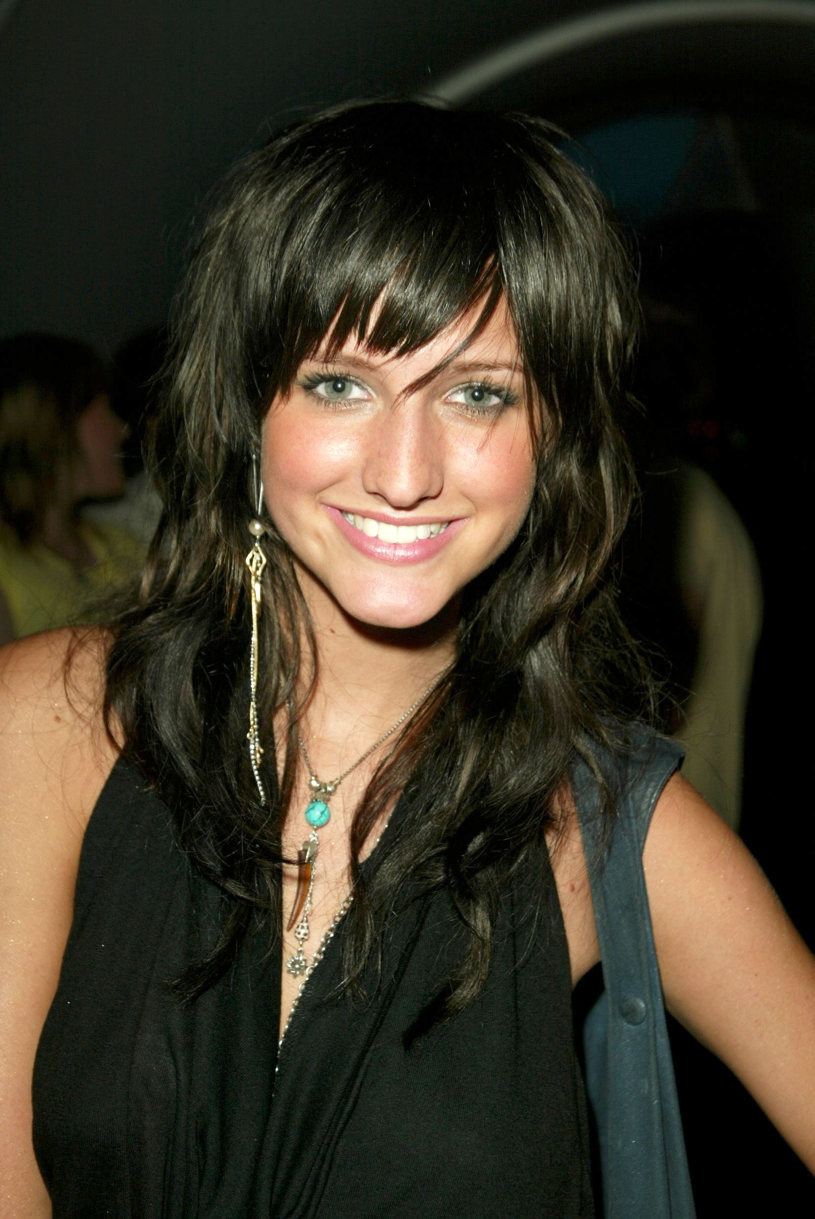 <p>Back in 2004, <a href="https://www.wonderwall.com/celebrity/profiles/overview/ashlee-simpson-237.article">Ashlee Simpson</a> served as a counterpart to big sis Jessica Simpson. She had darker hair, a harder sound and a glorious schnoz. So what became of her nose?</p>