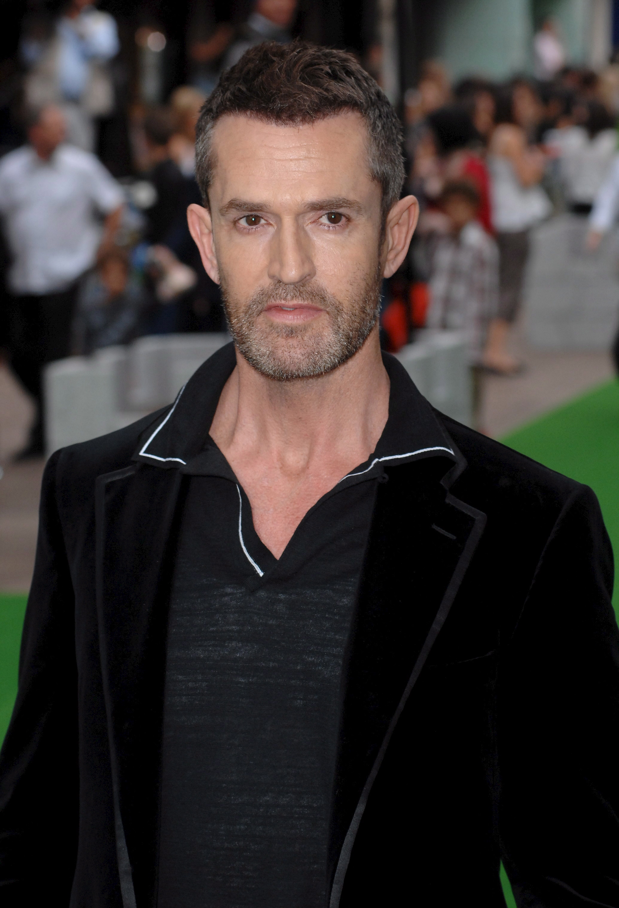 <p>Though Rupert Everett (pictured in 2007) is clearly a talented actor, his gorgeous face certainly didn't hurt him when it came to winning roles. Surely he wouldn't alter something so key to his appeal, right?</p>