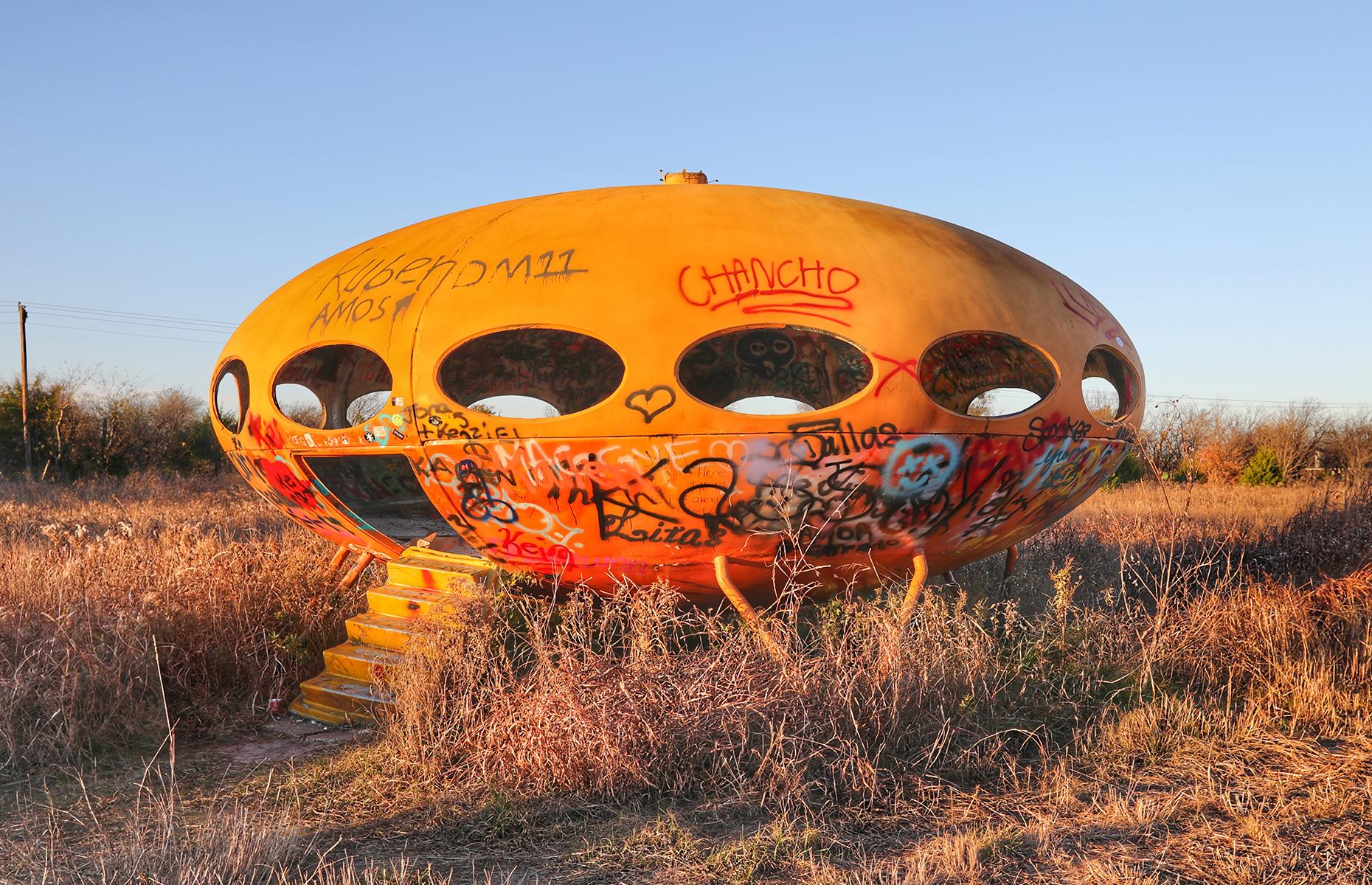 Abandoned America: 101 Eerie Places Left To Rot