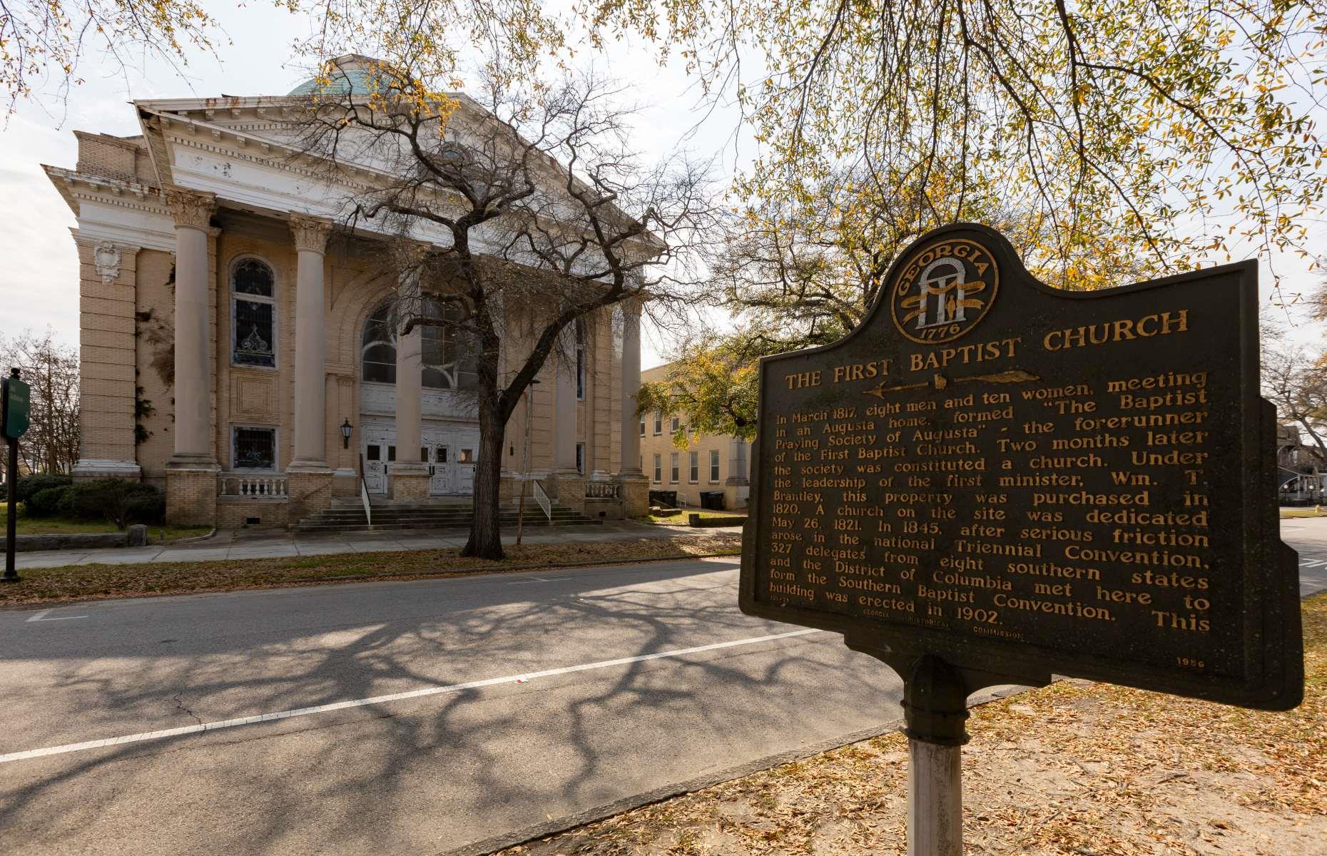 Explore 8 Abandoned American Churches With Incredible Stories