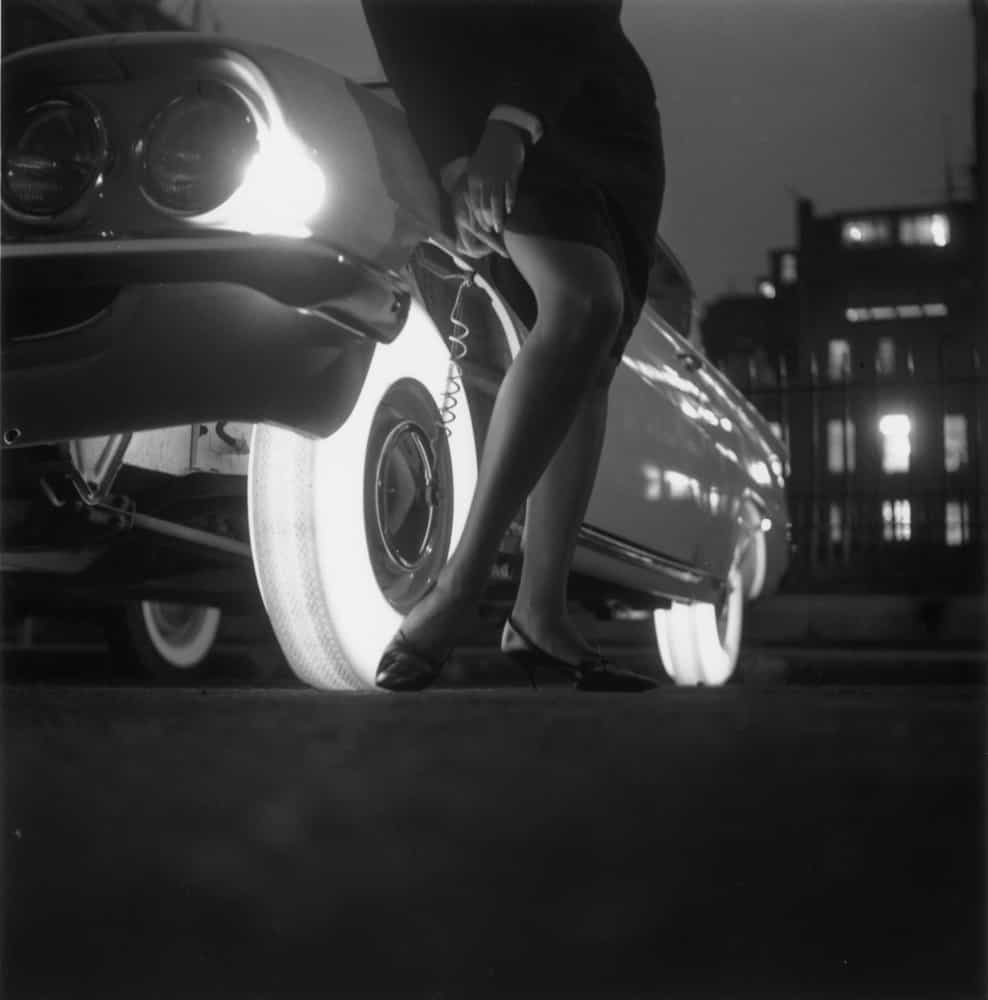 Illuminated tires