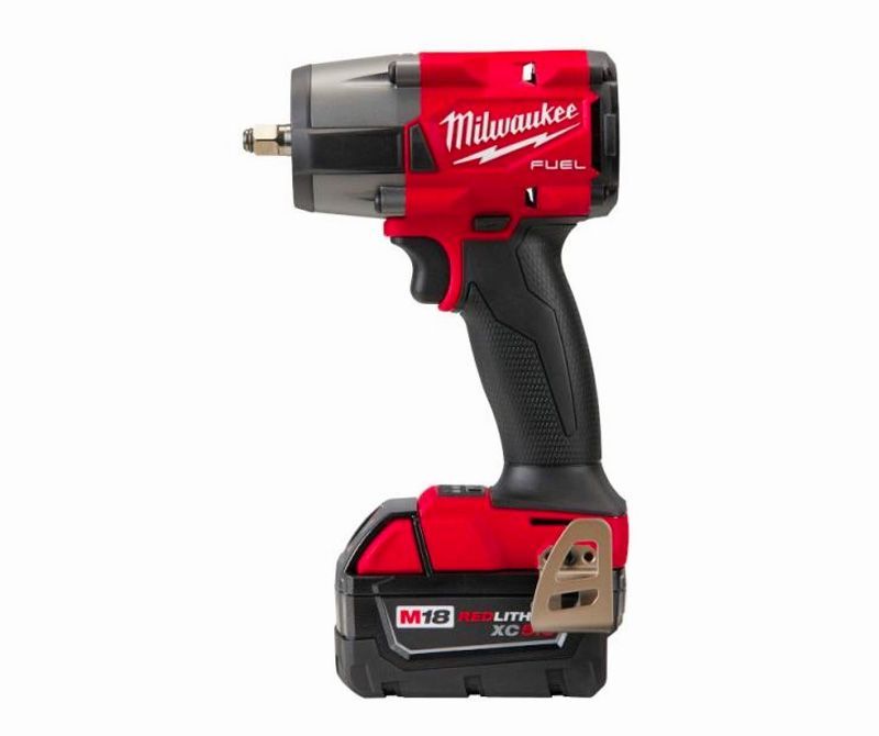 These Cordless Impact Wrenches Allow For More Mobility