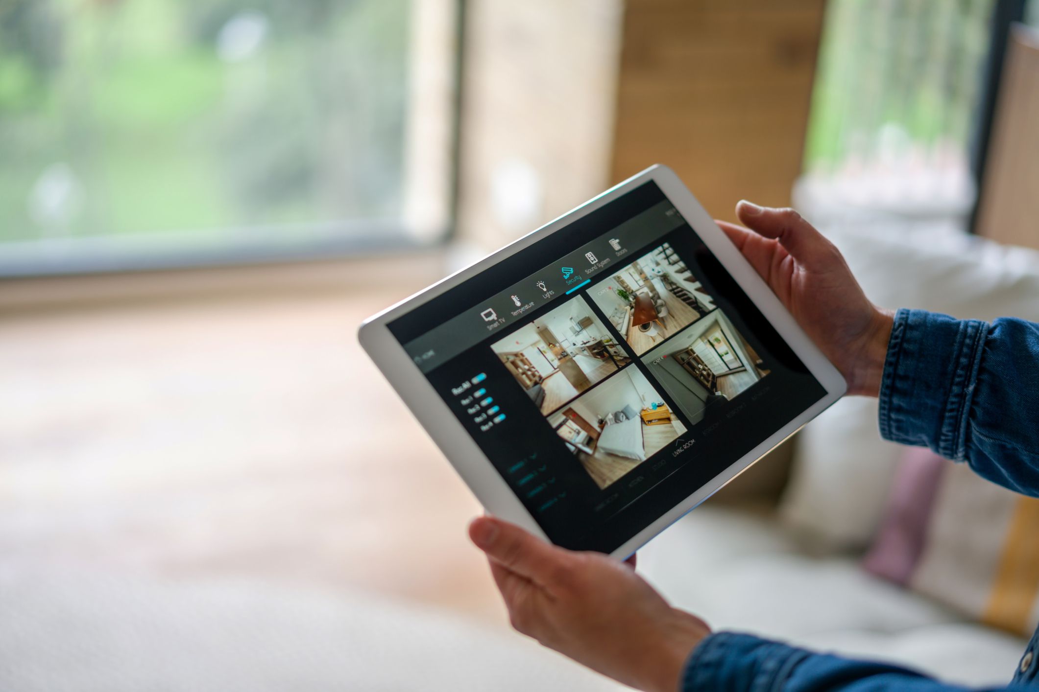 <p>If you believe you’re getting a property for a price that’s too good to be true, it likely is. Scan listings to see if the property you’re interested in is duplicated and at a higher price.</p>