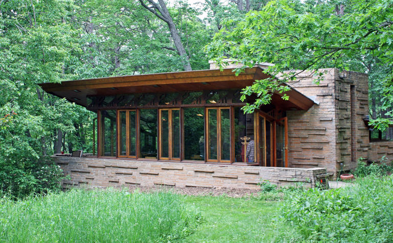 Frank Lloyd Wright houses you can visit in Wisconsin include Taliesin ...