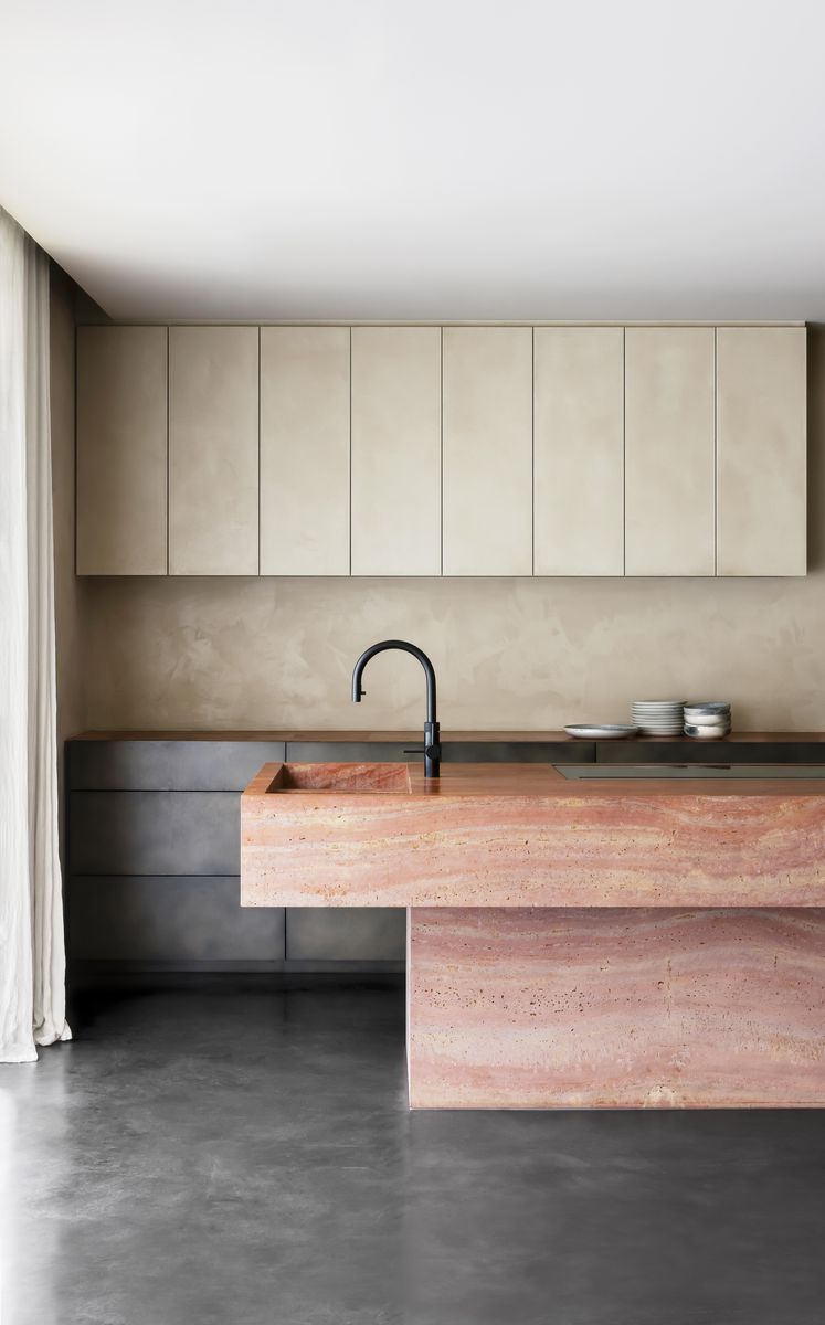 Statement marble, concrete or tiles? Check out these inspiring ideas ...