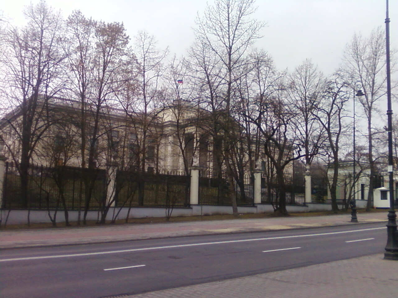 Niebezpieczny Incydent W Ambasadzie Rosji W Warszawie. Wielka Akcja Służb