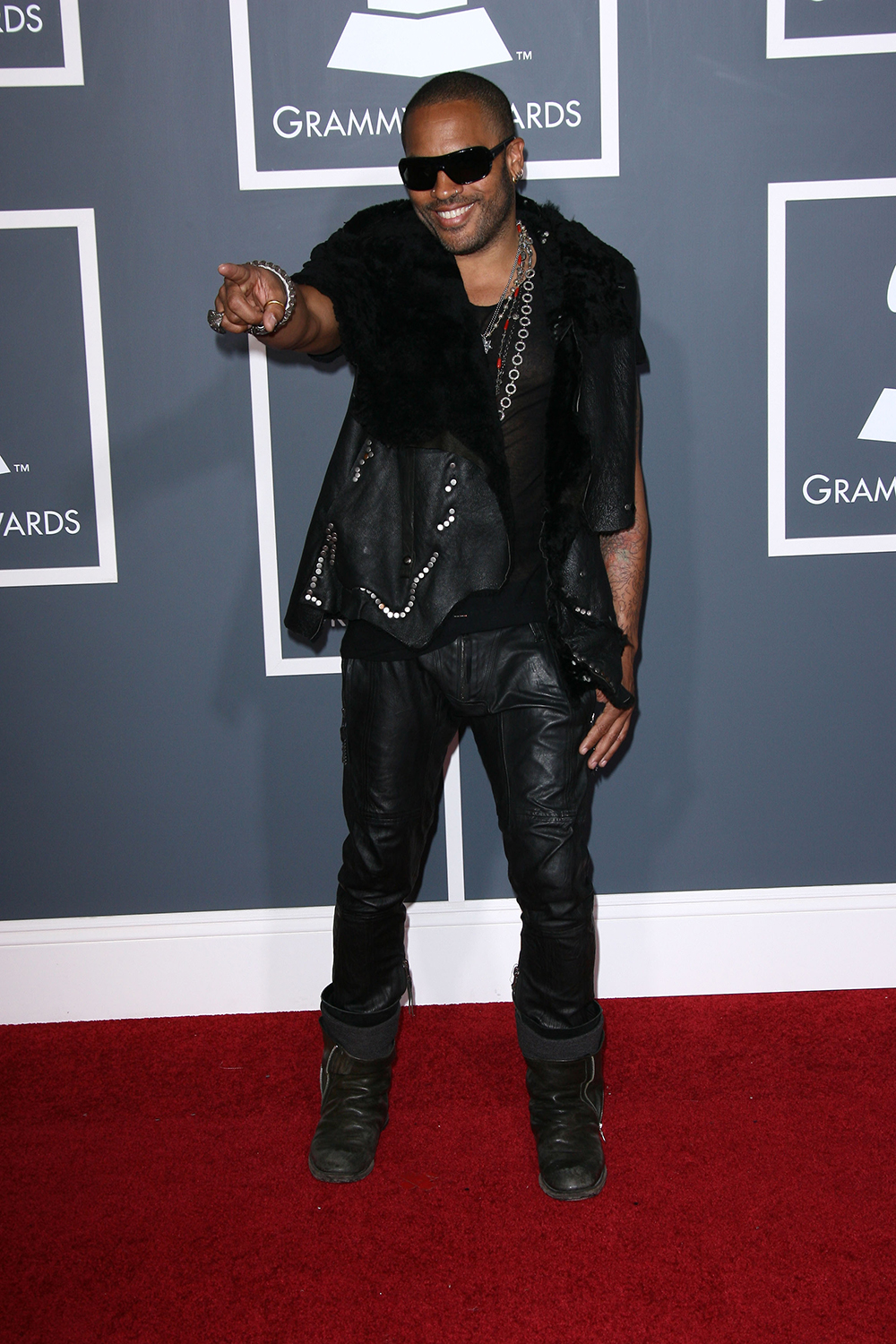 <p>Now thats buzz! Lenny Kravitz shows off short locks during the 53rd Annual Grammy Awards on Feb. 13, 2011.</p>